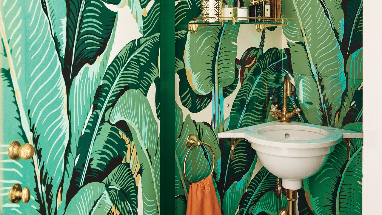 1280x720 The Story Behind The Iconic Banana Leaf Pattern Design