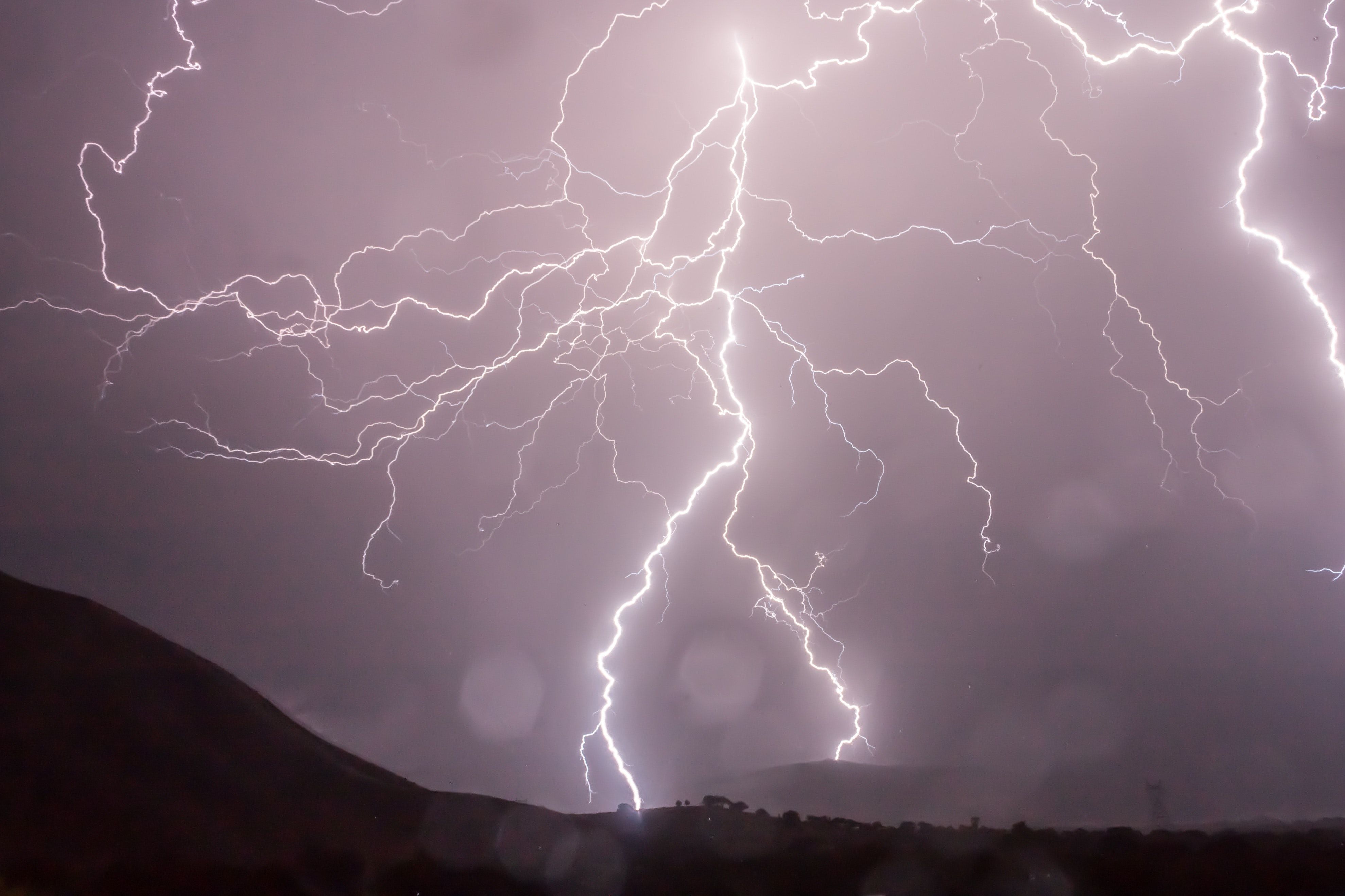 3957x2638 Thunder Photo, Download The BEST Free Thunder & HD Image