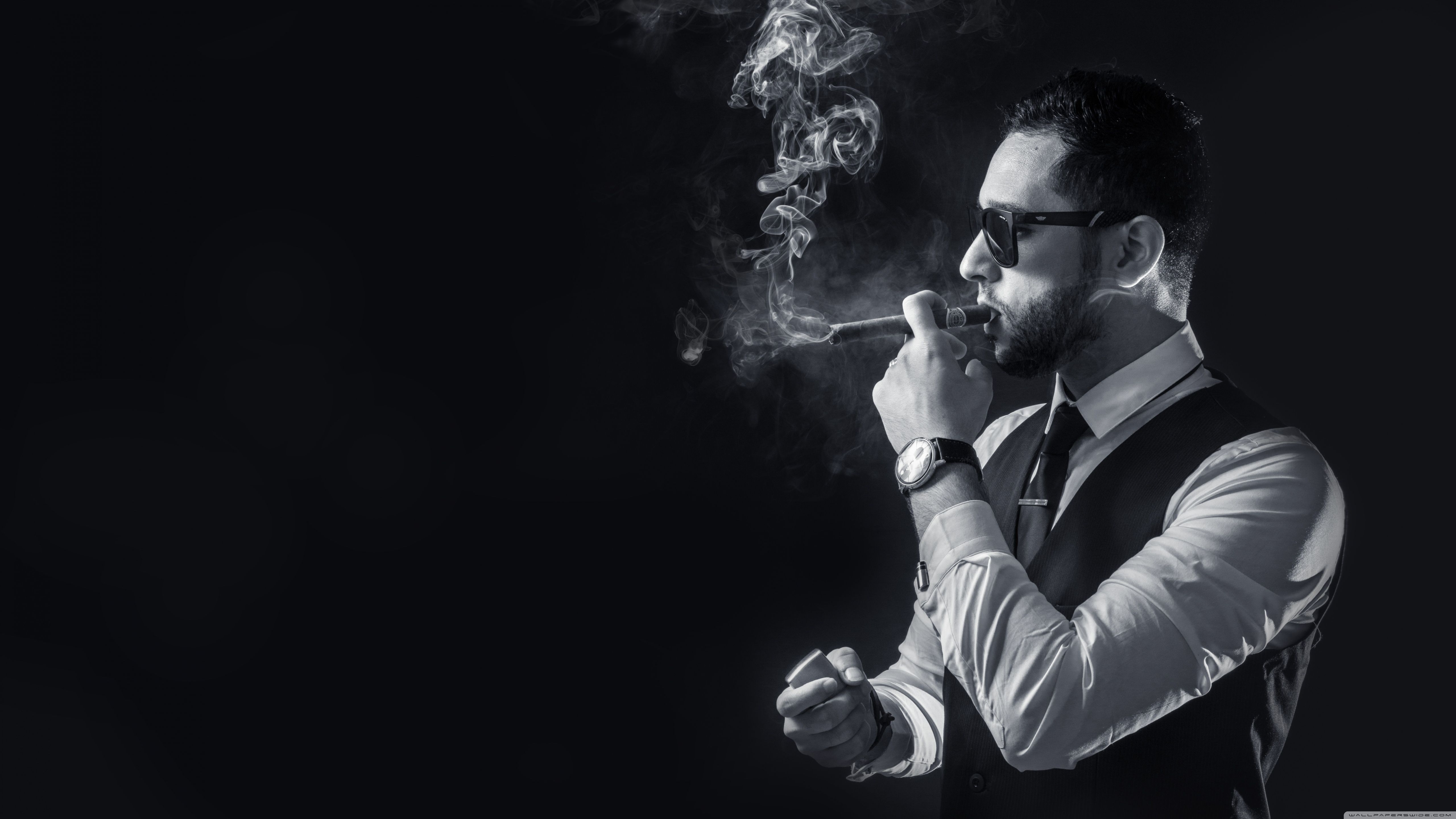 5120x2880 smoke men