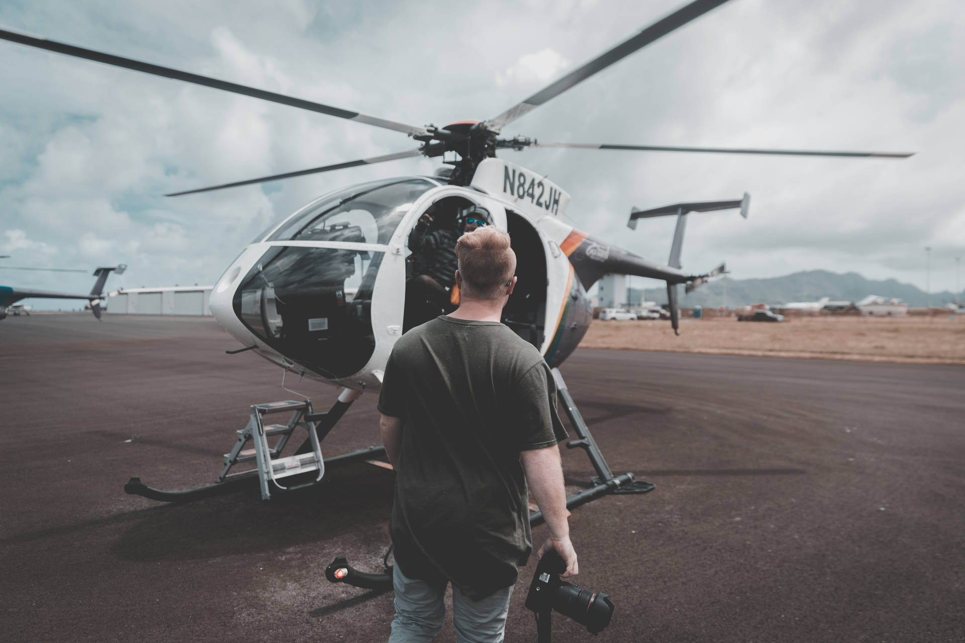 1920x1280 Helicopter Wallpaper