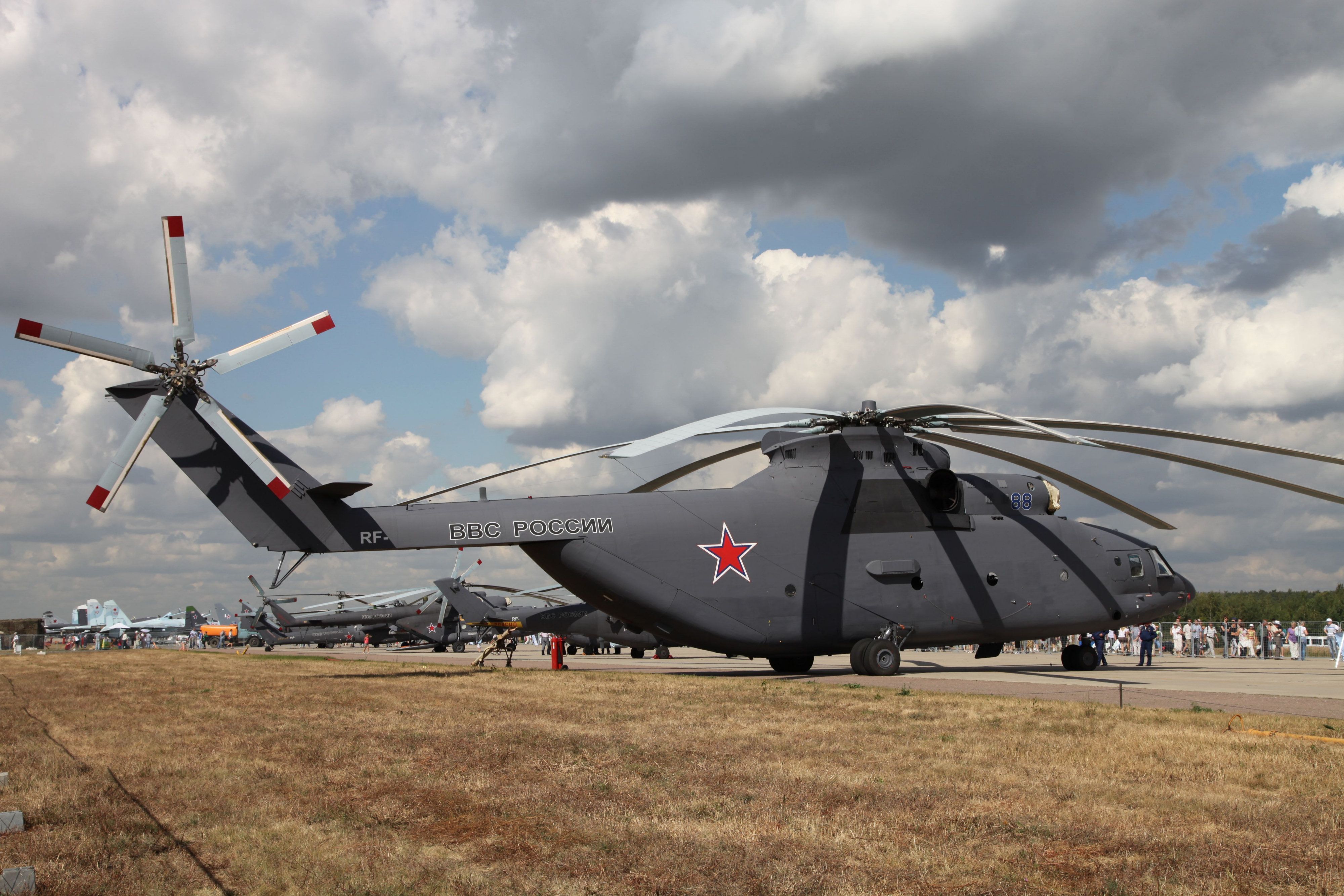 4000x2667 Russian Helicopter