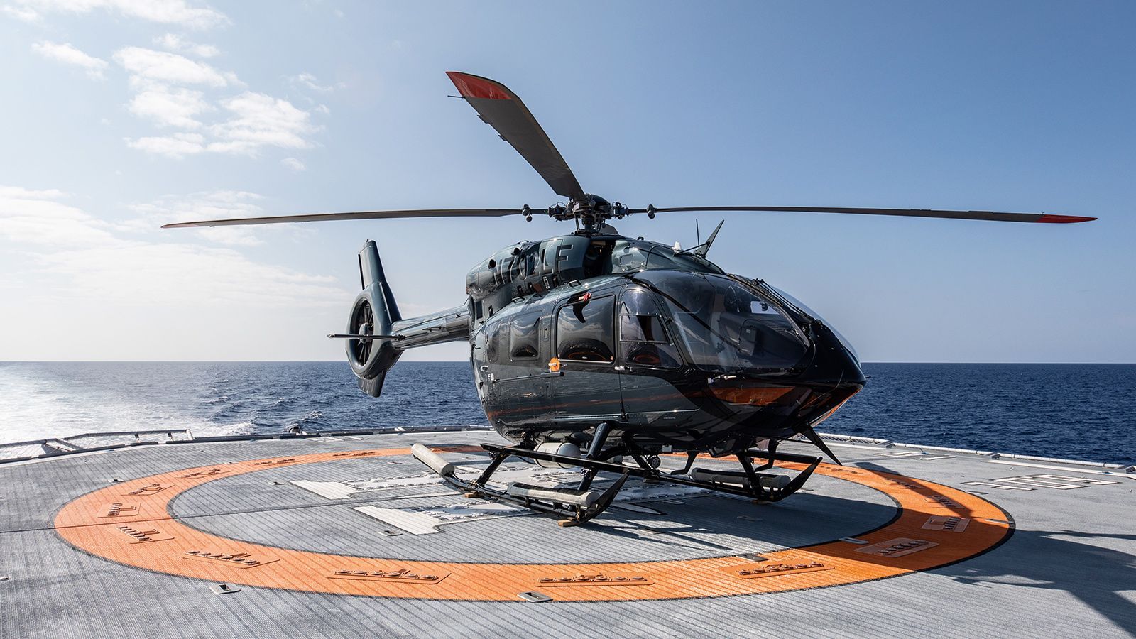 1600x900 The Best Helicopters For Superyachts