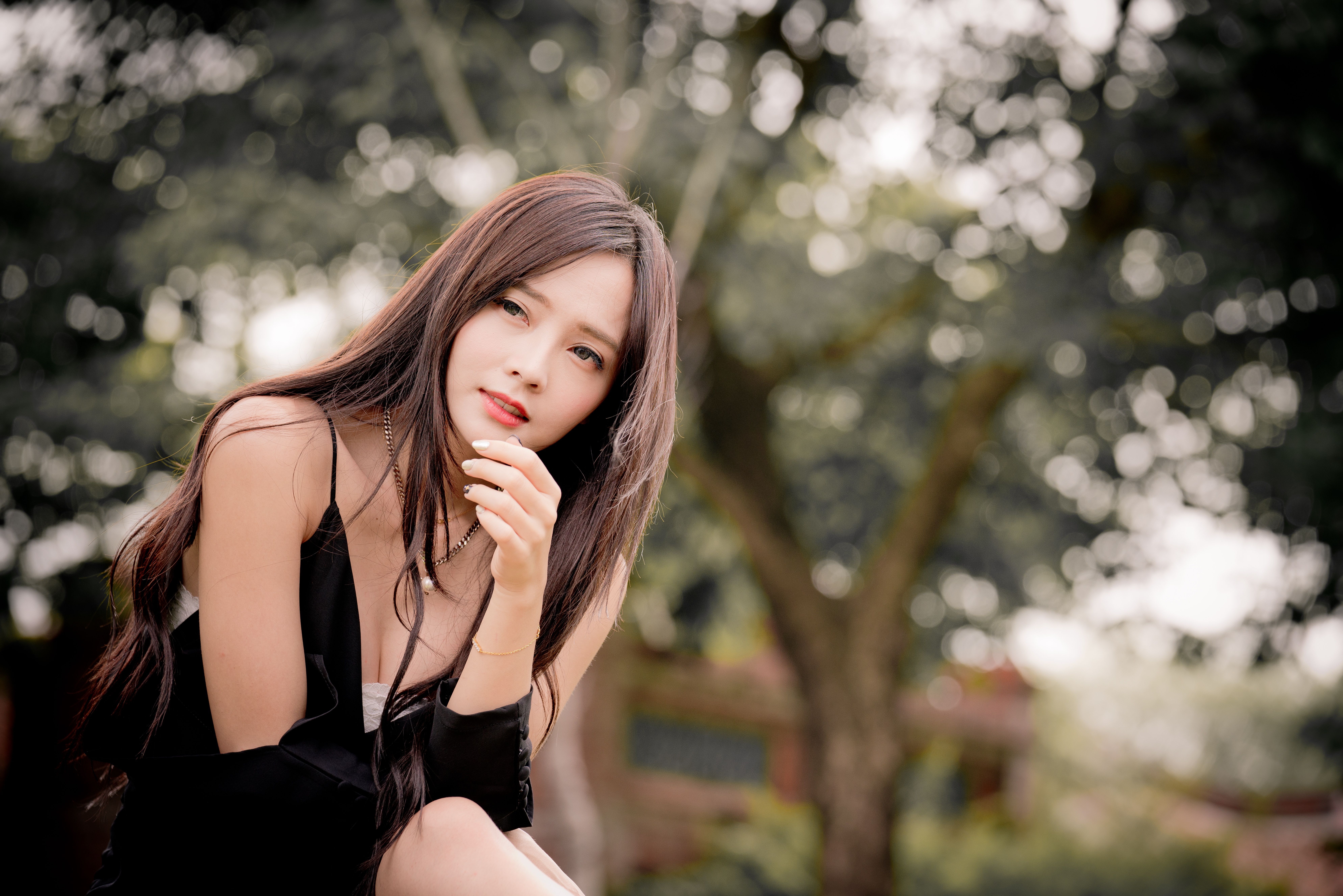 7952x5304 Women Asian 8k Ultra HD Wallpaper