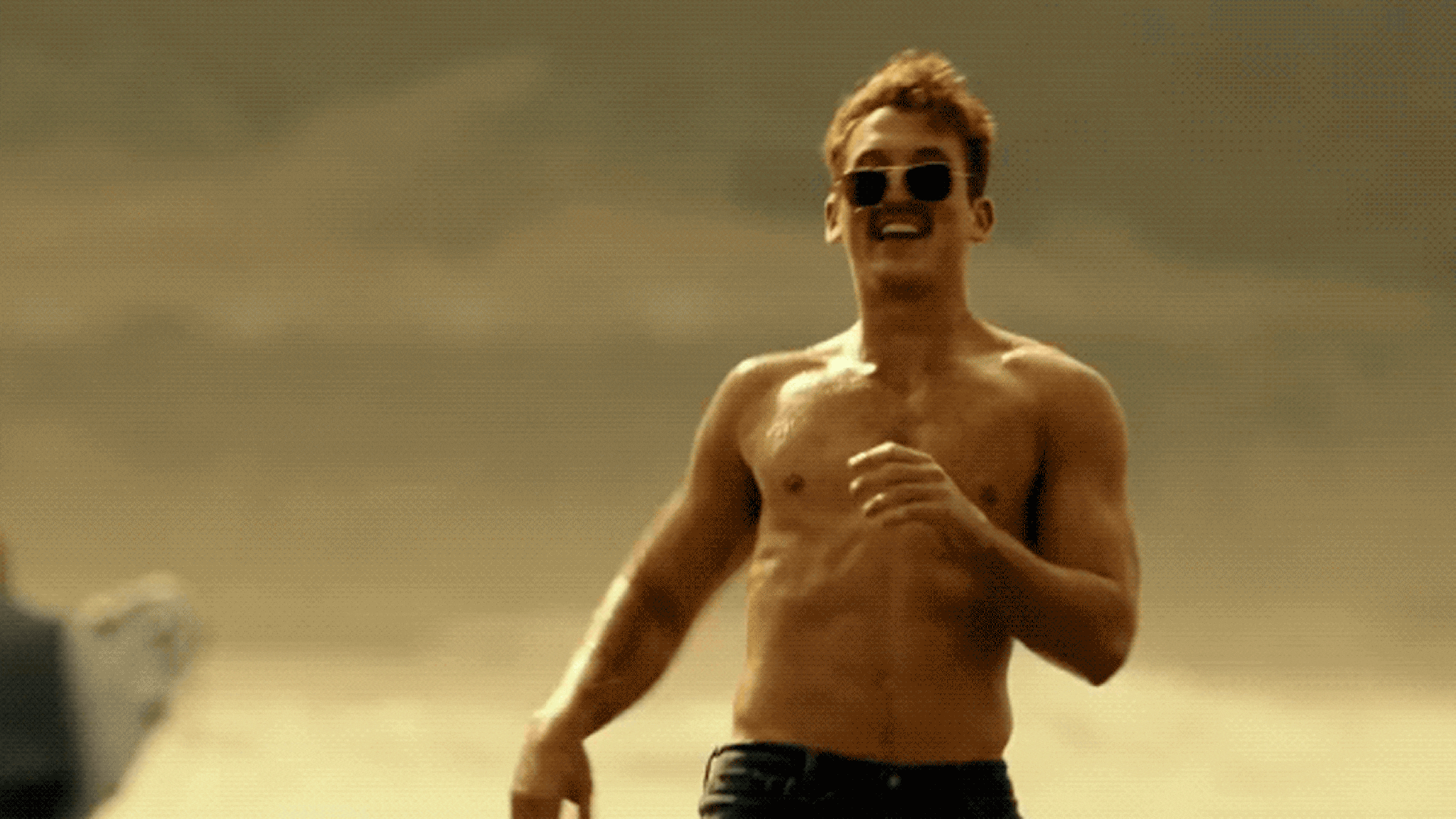 2048x1152 Top Gun Maverick: Who is Miles Teller?