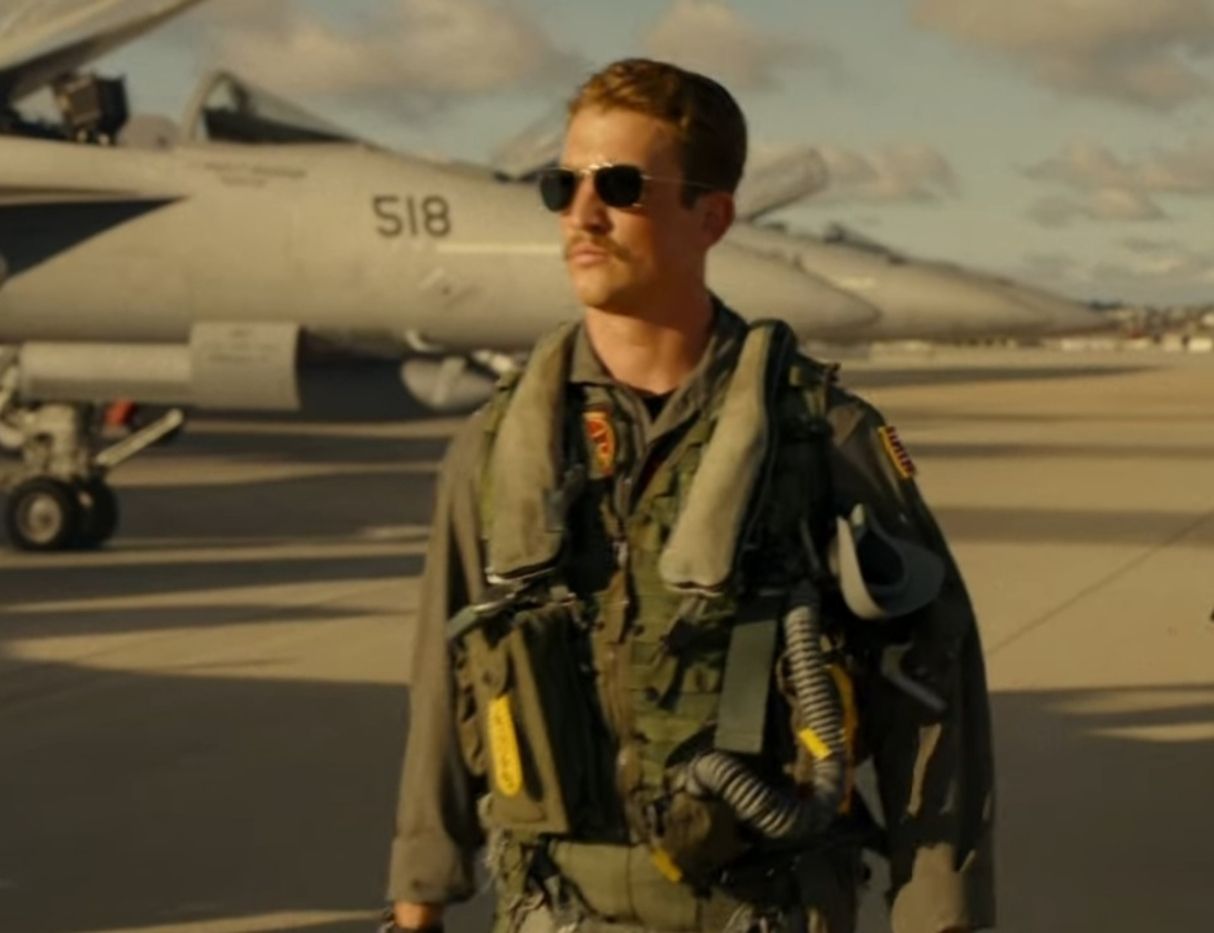 1214x933 Miles Teller Has Spoken With Tom Cruise About Top Gun 3