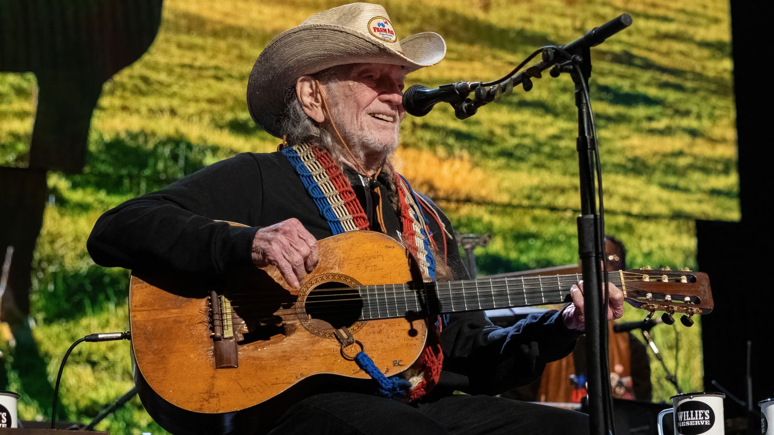 2560x1440 Willie Nelson, Spoon, others to play at Luck Reunion in March