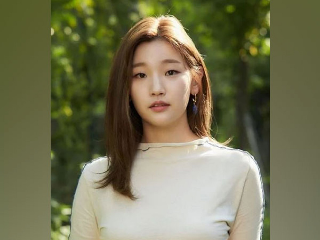 1024x768 Parasite' Actor Park So Dam Diagnosed With Papillary Thyroid Cancer