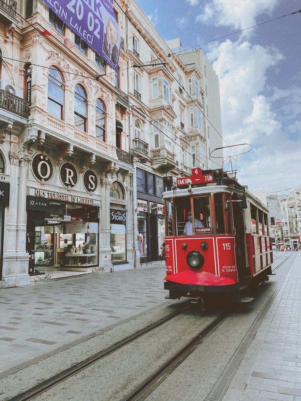 1000x1333 Taksim Picture. Download Free Image