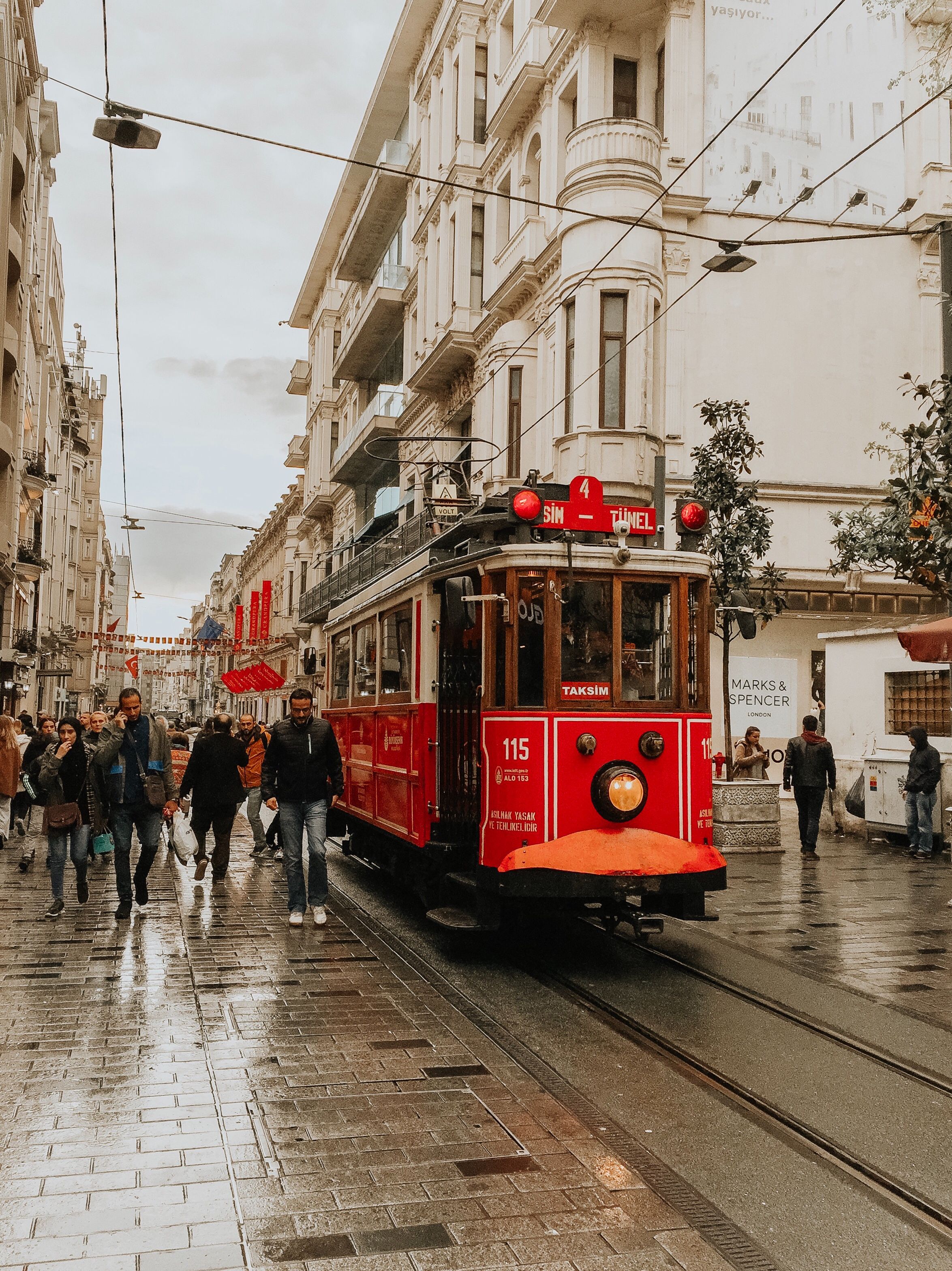 2349x3134 Istiklal Road. Istanbul, Manzara, Nebula