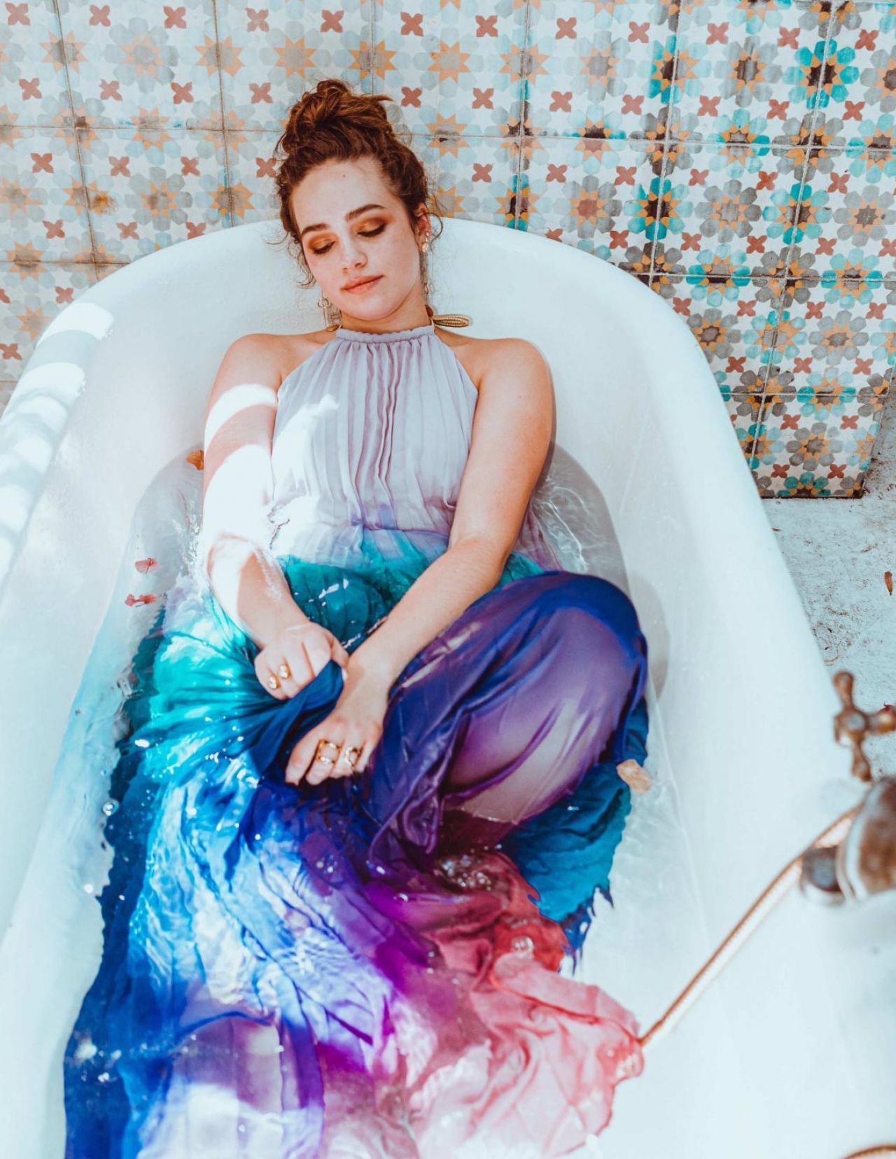 1280x1656 Mary Mouser wallpaper