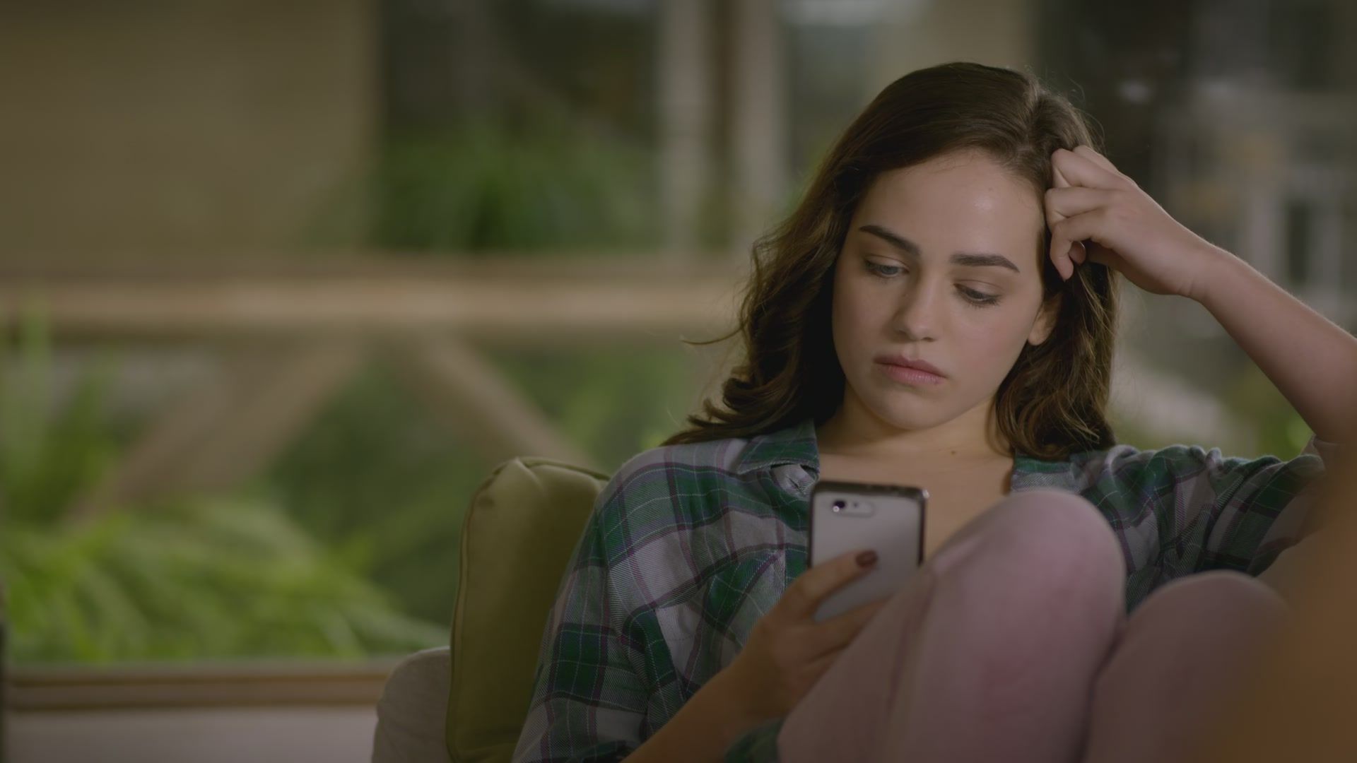 Mary Mouser Wallpapers - Top Free Mary Mouser Backgrounds - WallpaperAccess