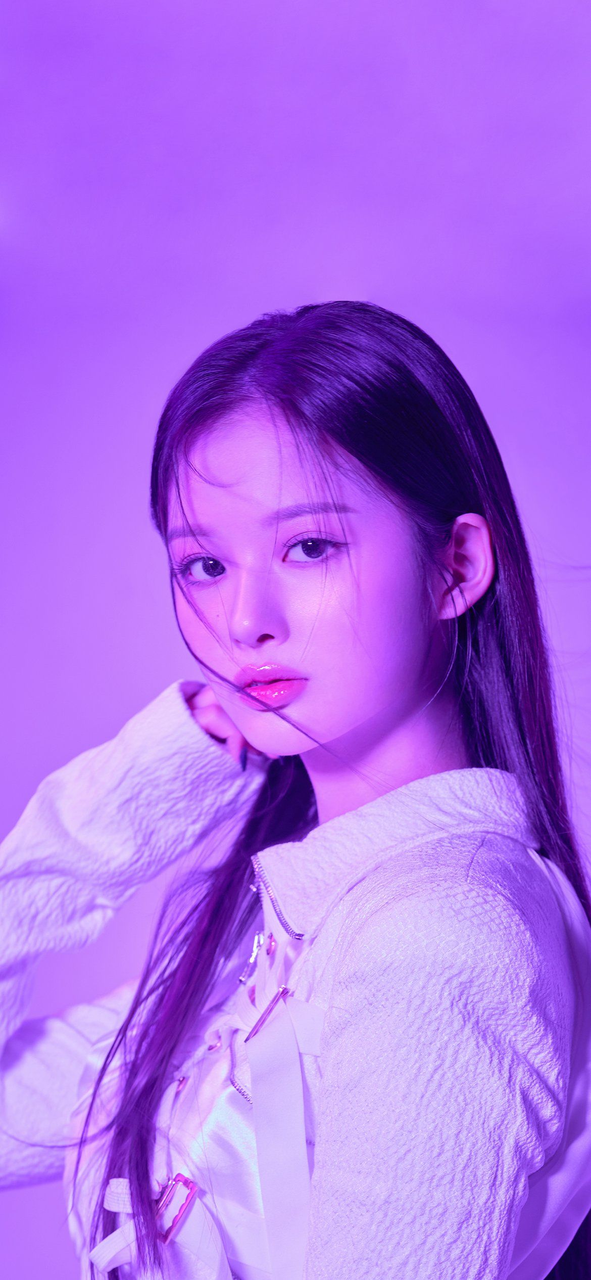 1170x2532 gio will see TWICE. on NMIXX PCD 1st EP <expérgo> Concept Photo: Audentia SULLYOON Wallpaper • Ratio 9:16 #NabongWallpaper # Wallpaper #NMIXX #SULLYOON #NMIXX #엔믹스 #expérgo #Love_Me_Like_This