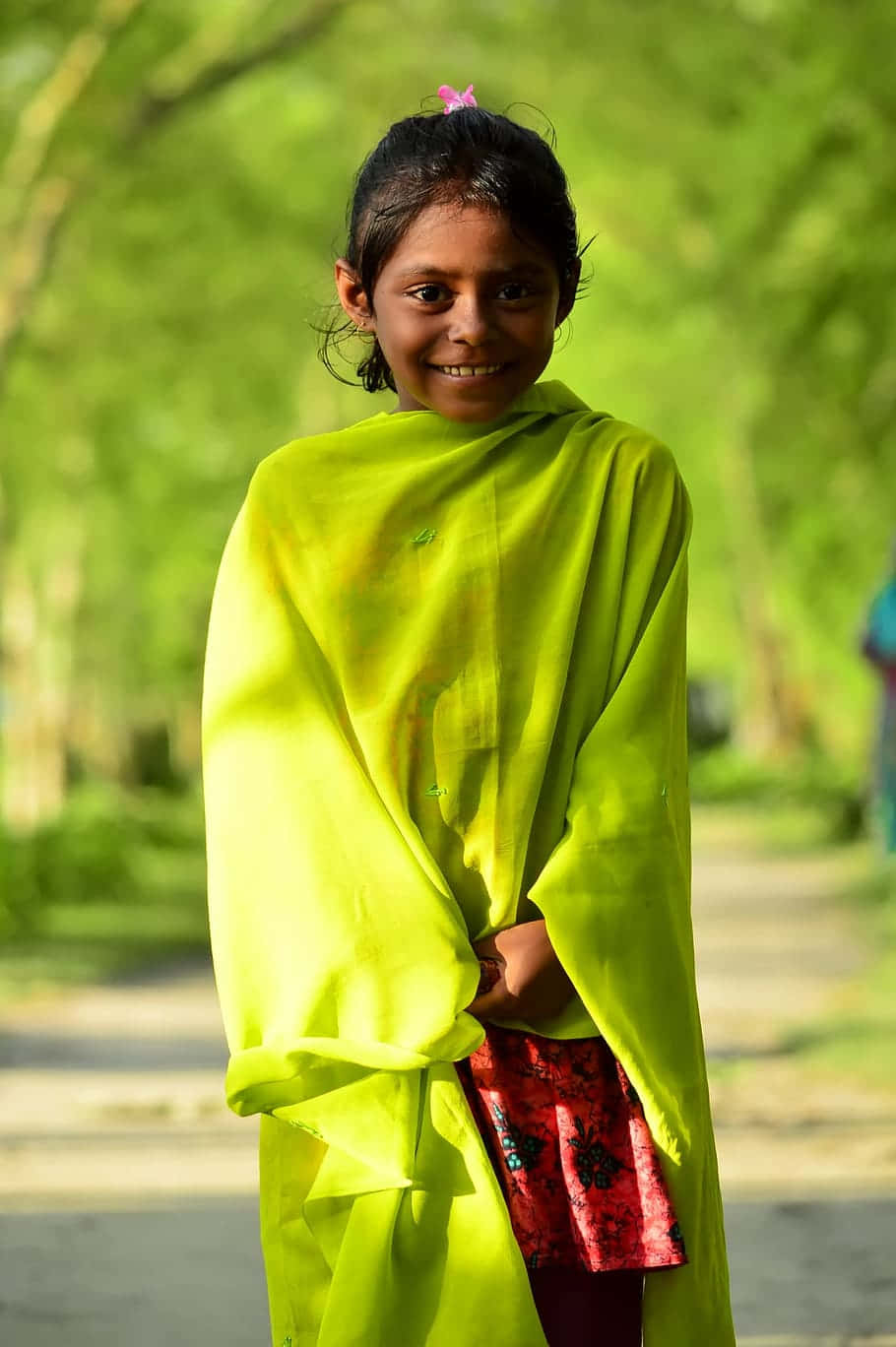 910x1368 Village Girl Picture