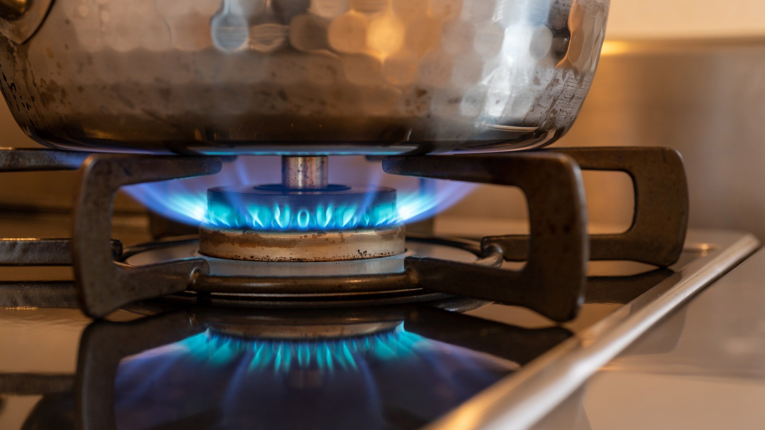 2560x1440 Why cities are banning gas stoves. KFOR.com Oklahoma City