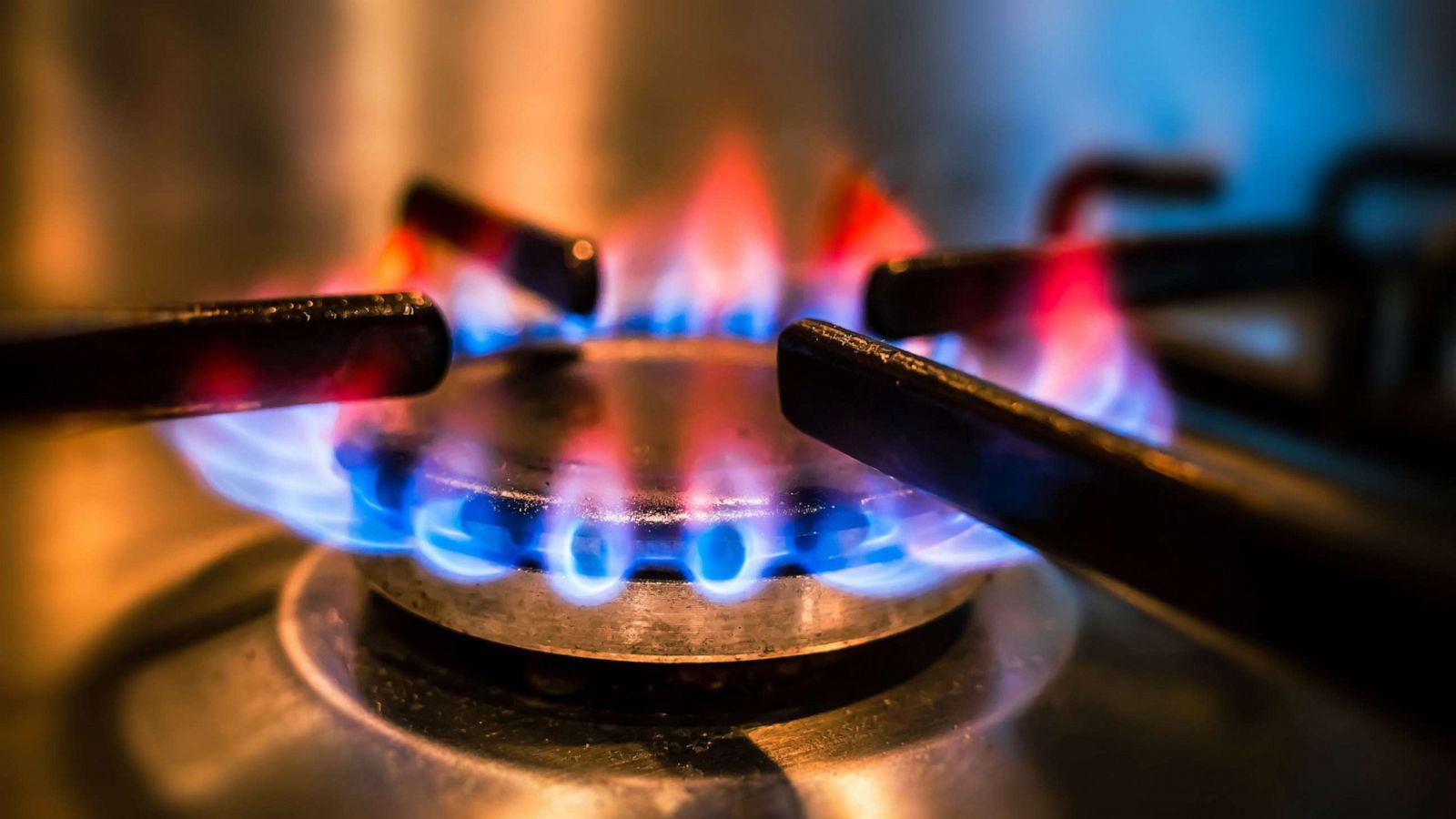 1600x900 No plans to ban gas stoves after safety risks raised: CPSC