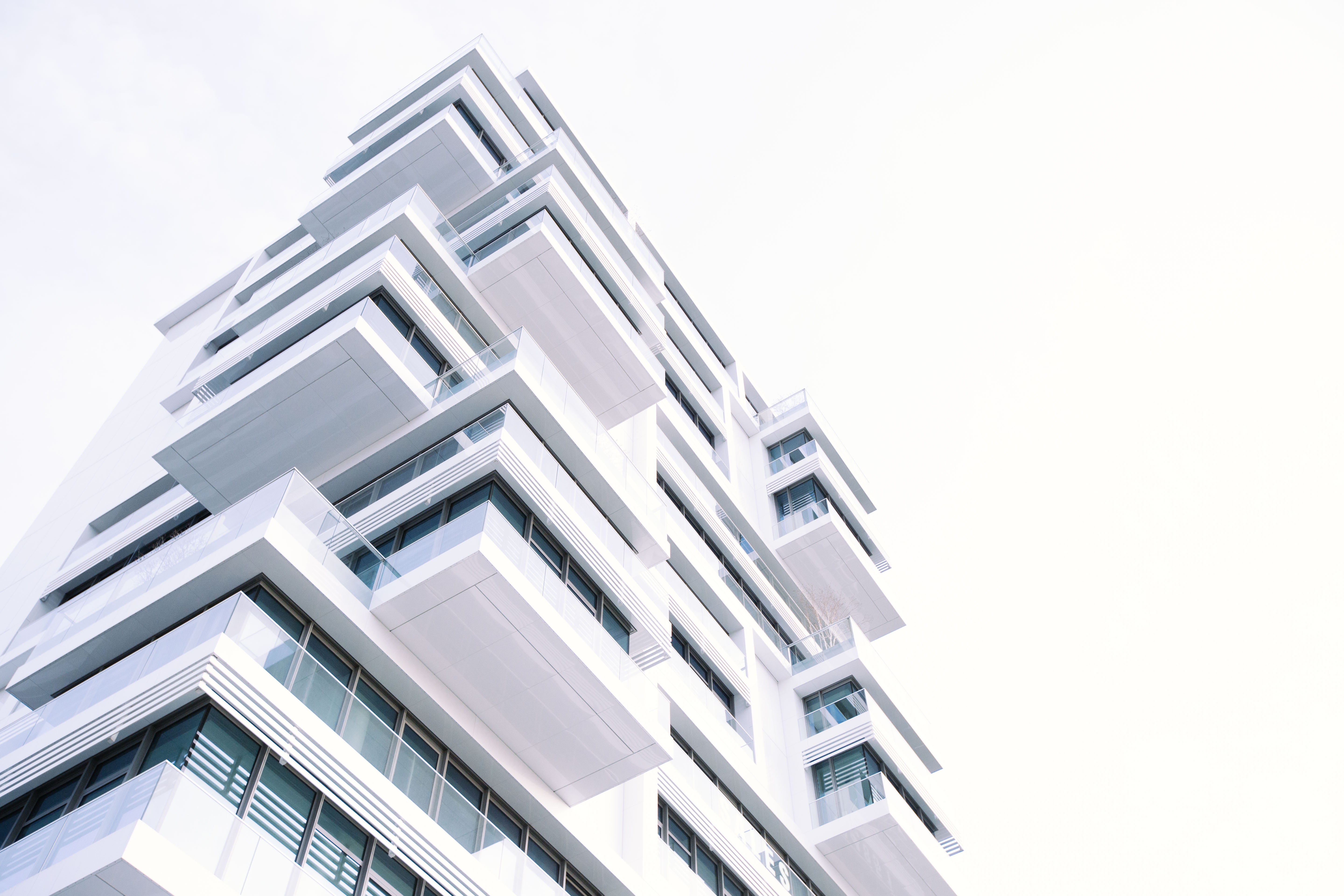 5760x3840 5760x3840 window, wide, minimalist, house, white space, building, Free , city, architetcural, apartment, balcony, modern, architecture, facade, structure, white, angular, corner, perspective, low angle, housing Gallery HD