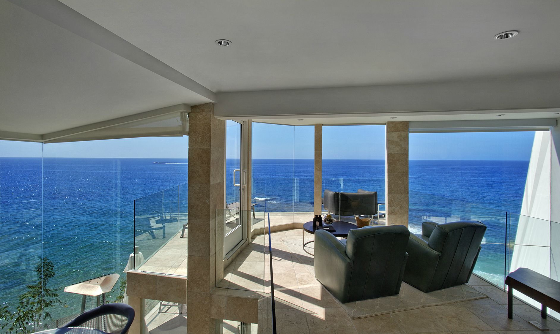 1884x1125 Amazing Apartment Sea View Wallpaperx1125