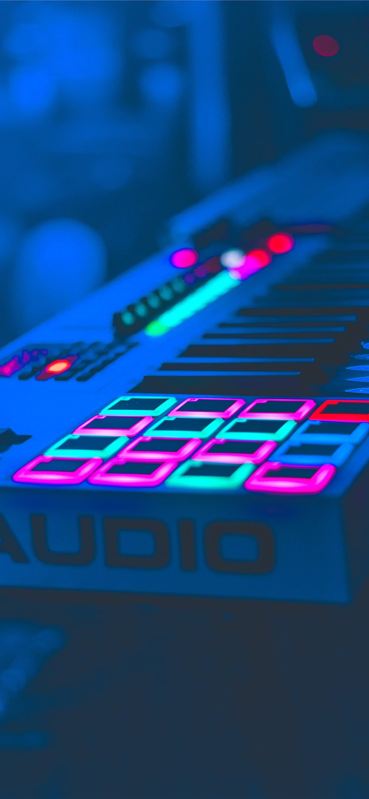 1284x2778 Latest Keyboard iPhone HD Wallpaper