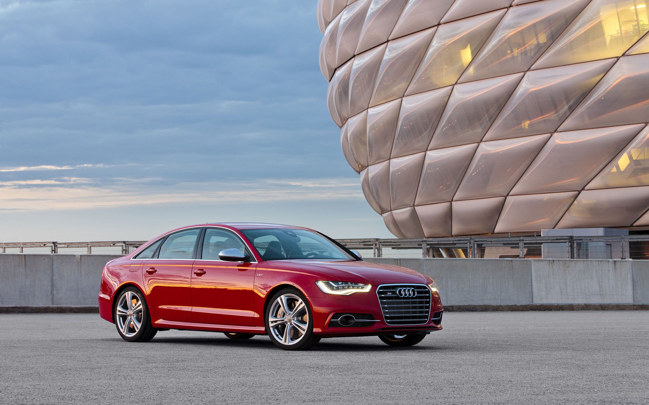 2560x1600 Audi S6 Wallpaper