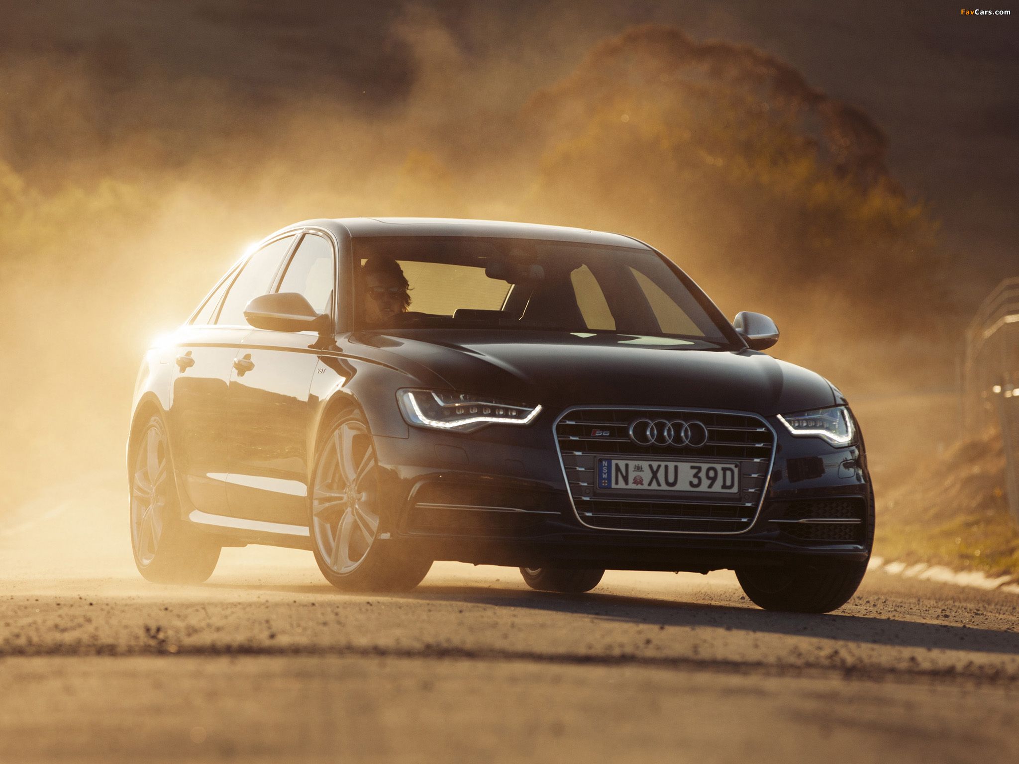 2048x1536 Audi S6 Sedan AU Spec (4G, C7) 2012 Wallpaper (2048x1536)