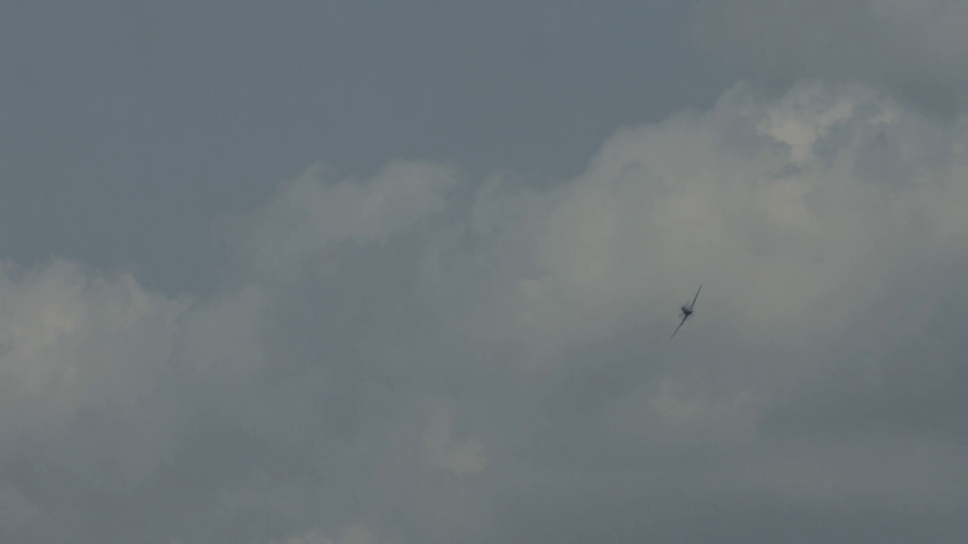 1920x1080 North American P 51 Mustang Fighter Plane Banks, Approaches Camera