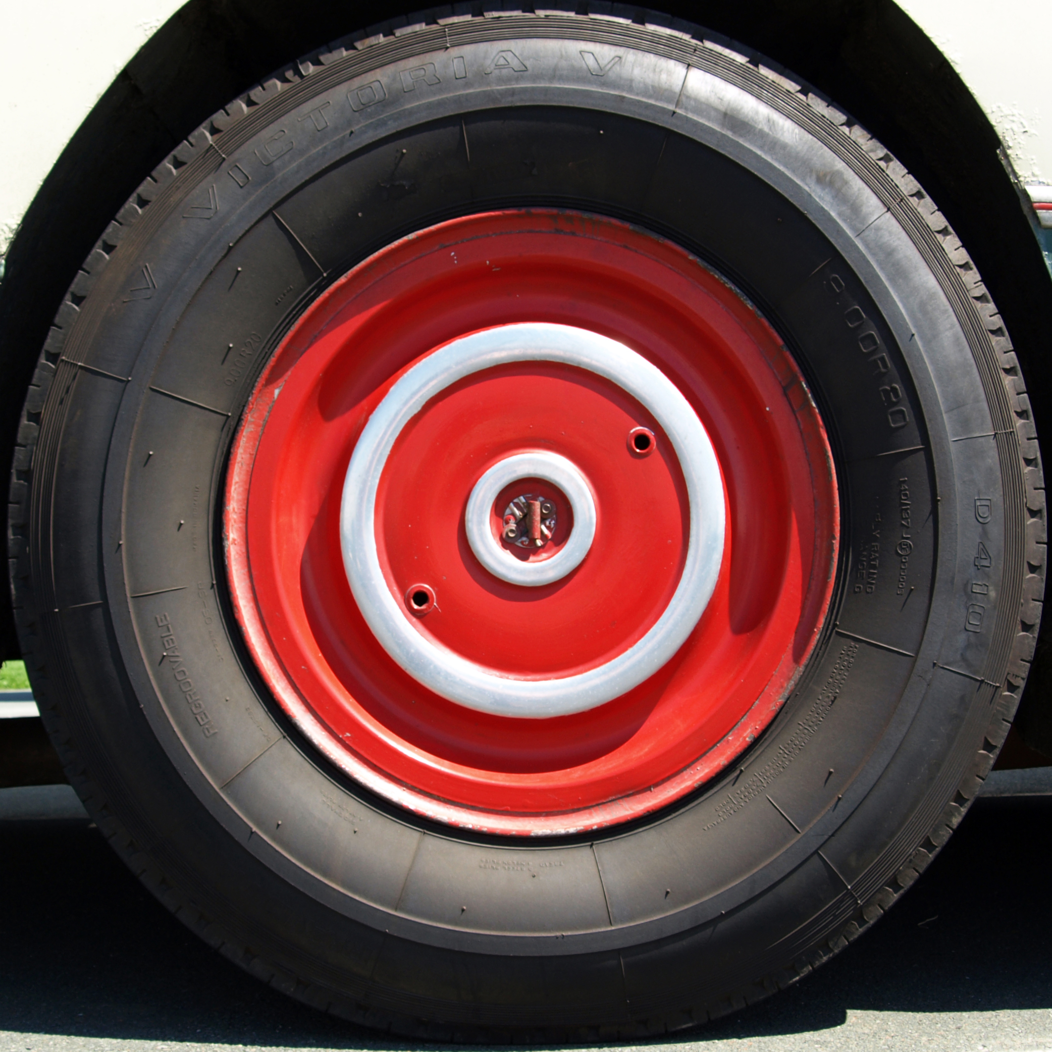 2124x2124 And the Wheels of the Bus Go Round & Round. memories midnight