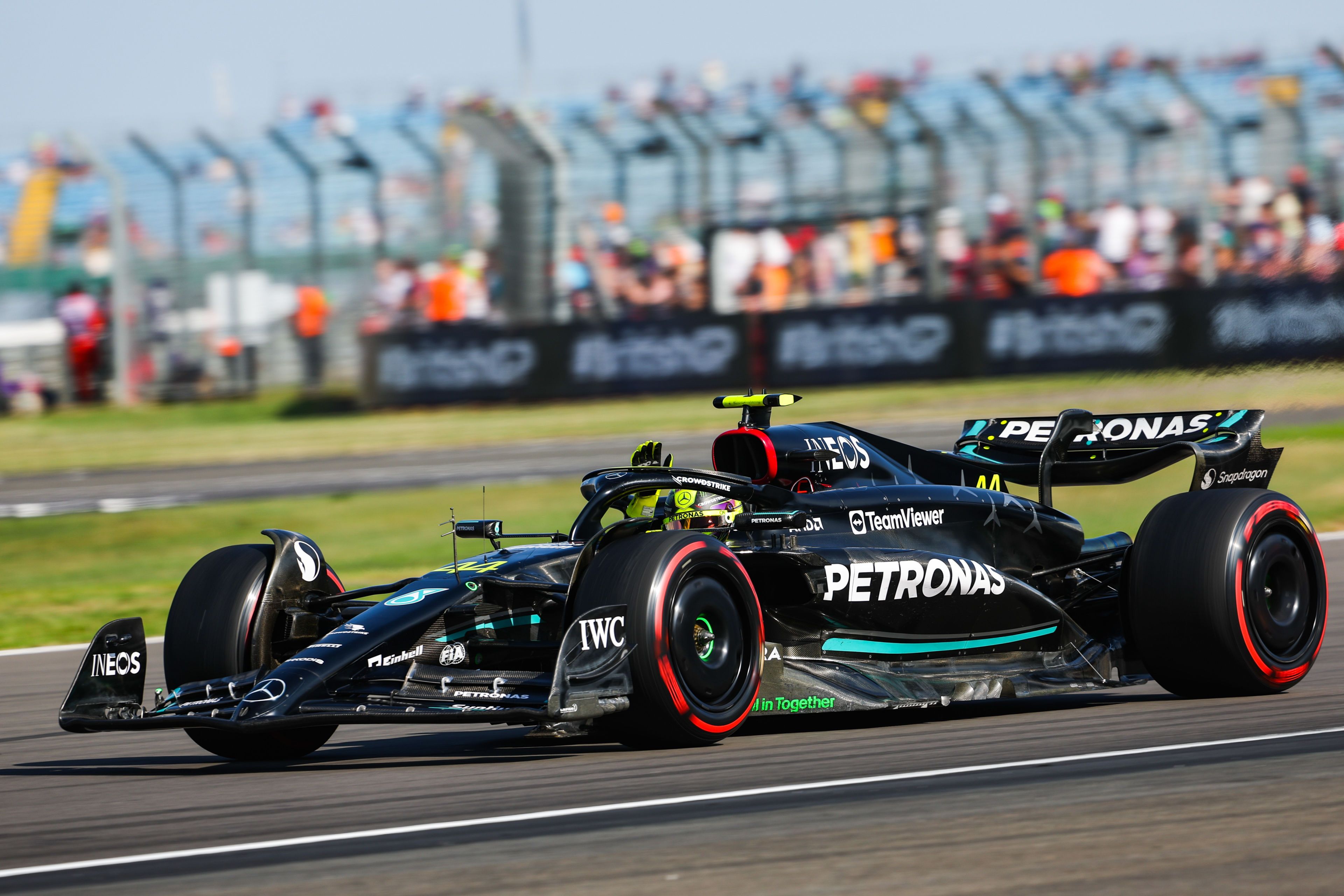 3840x2560 Official Mercedes AMG PETRONAS F1 Team Wallpaper AMG PETRONAS F1 Team