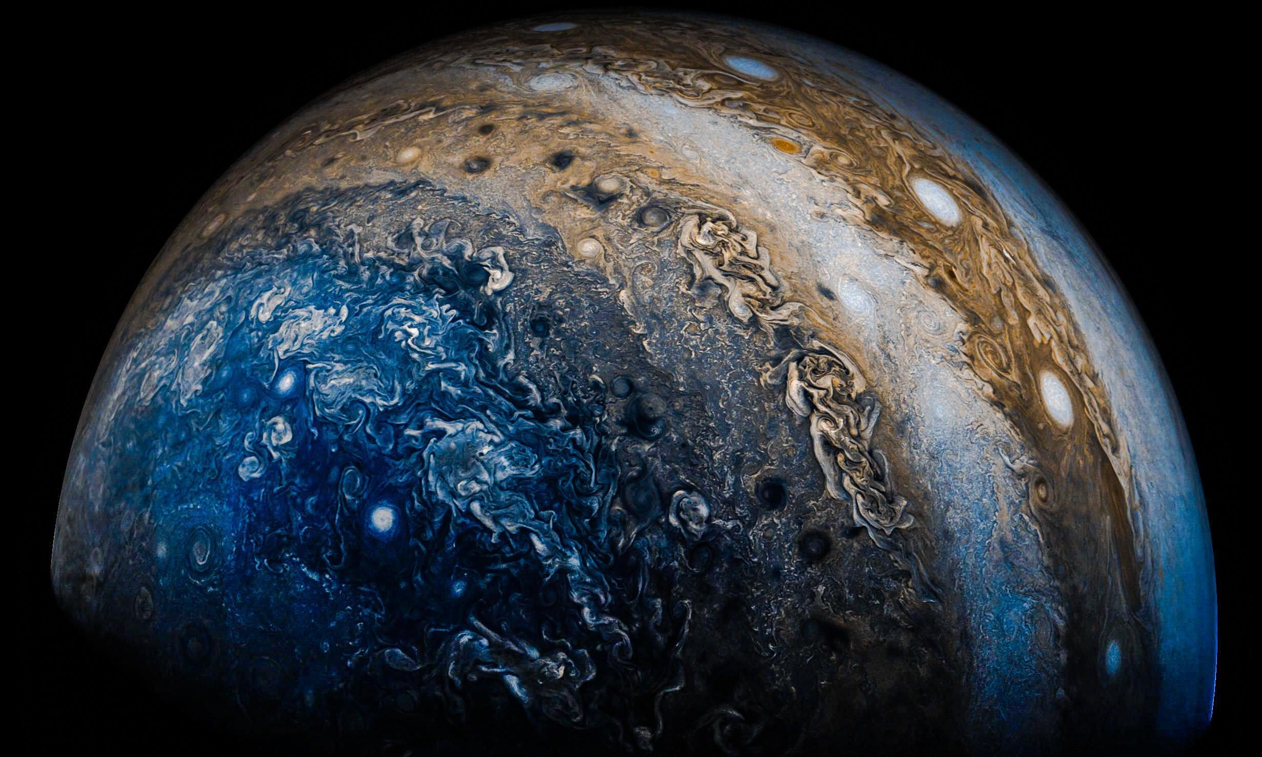 2464x1478 Jupiter: wallpaper