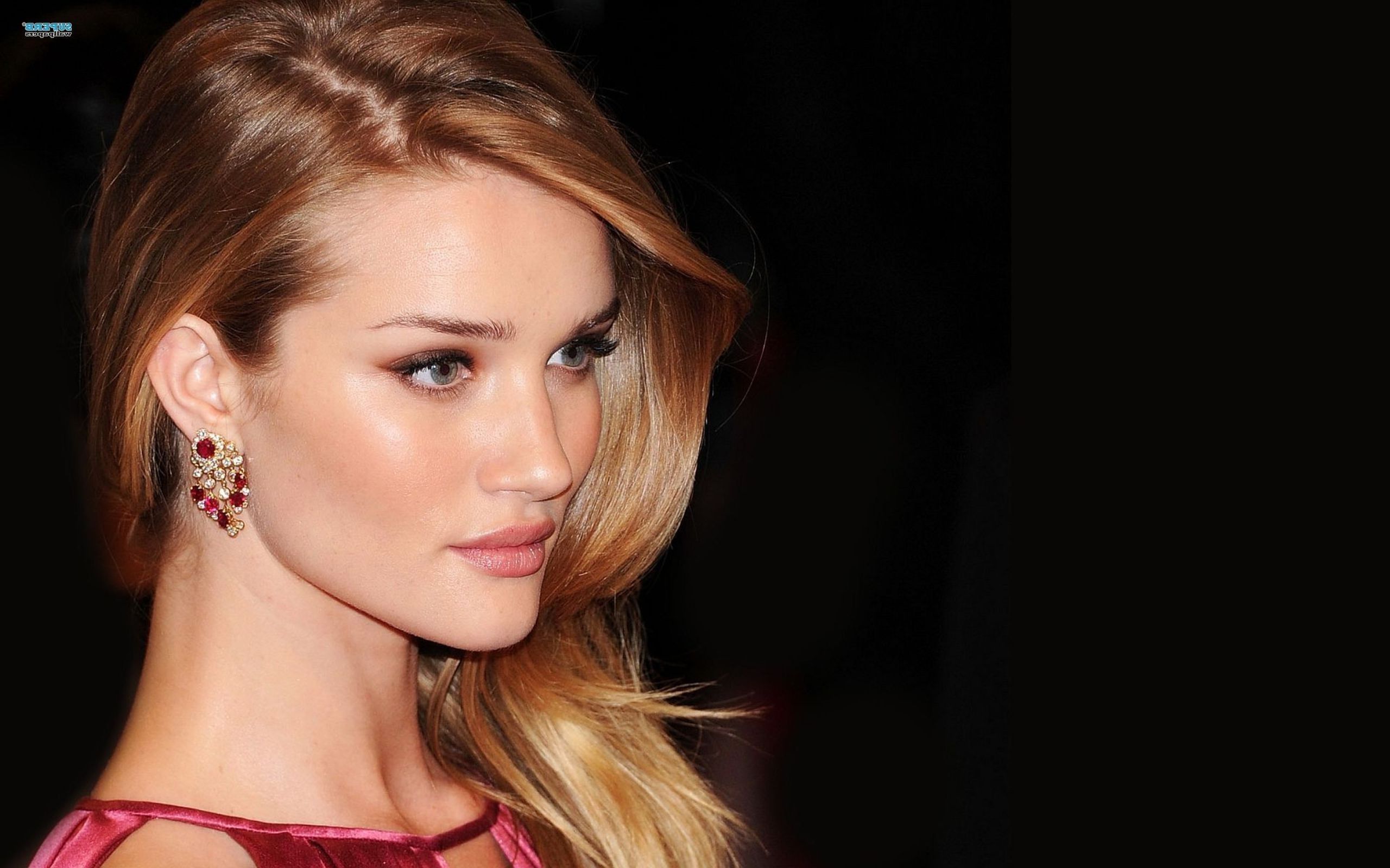 2560x1600 rosie huntington whiteley wallpaper