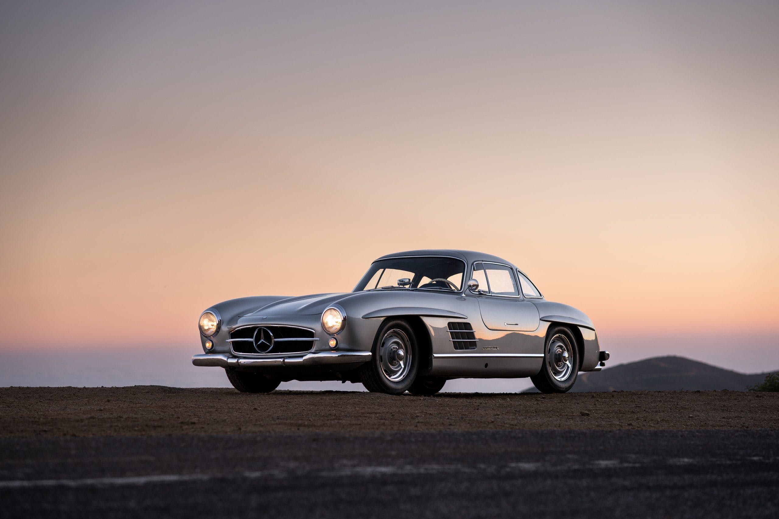 2560x1707 This rare alloy Gullwing could become the most expensive one ever sold