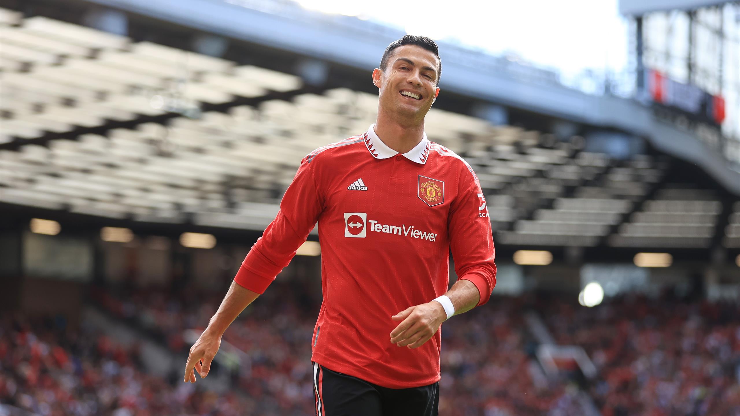 2560x1440 CR7 2023 Wallpaper