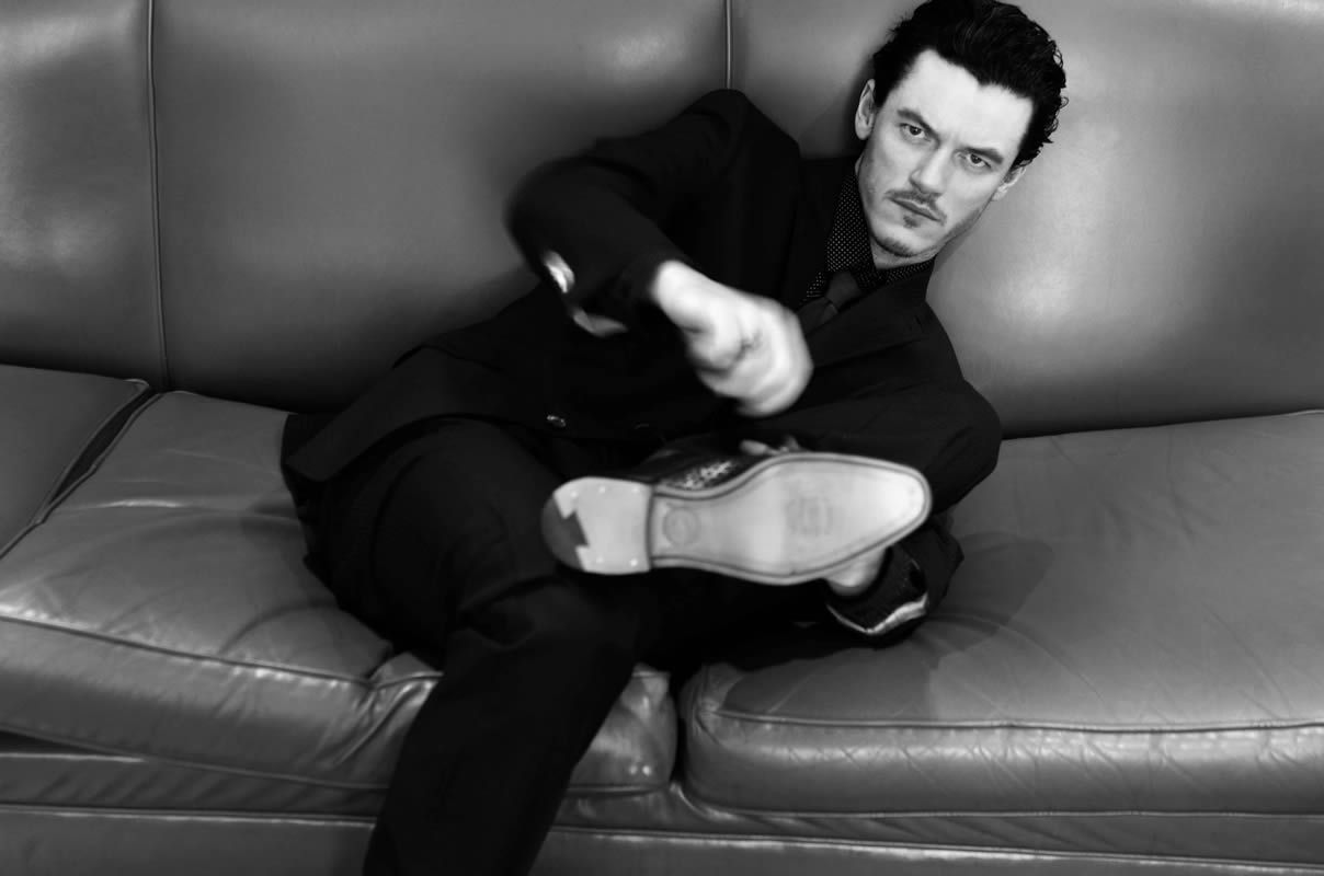 1208x800 Free download Luke Evans Famous Face [1208x800] for your Desktop, Mobile & Tablet. Explore Luke Evans Wallpaper. Luke Evans Wallpaper, Austin Evans Wallpaper, Austin Evans Wallpaper