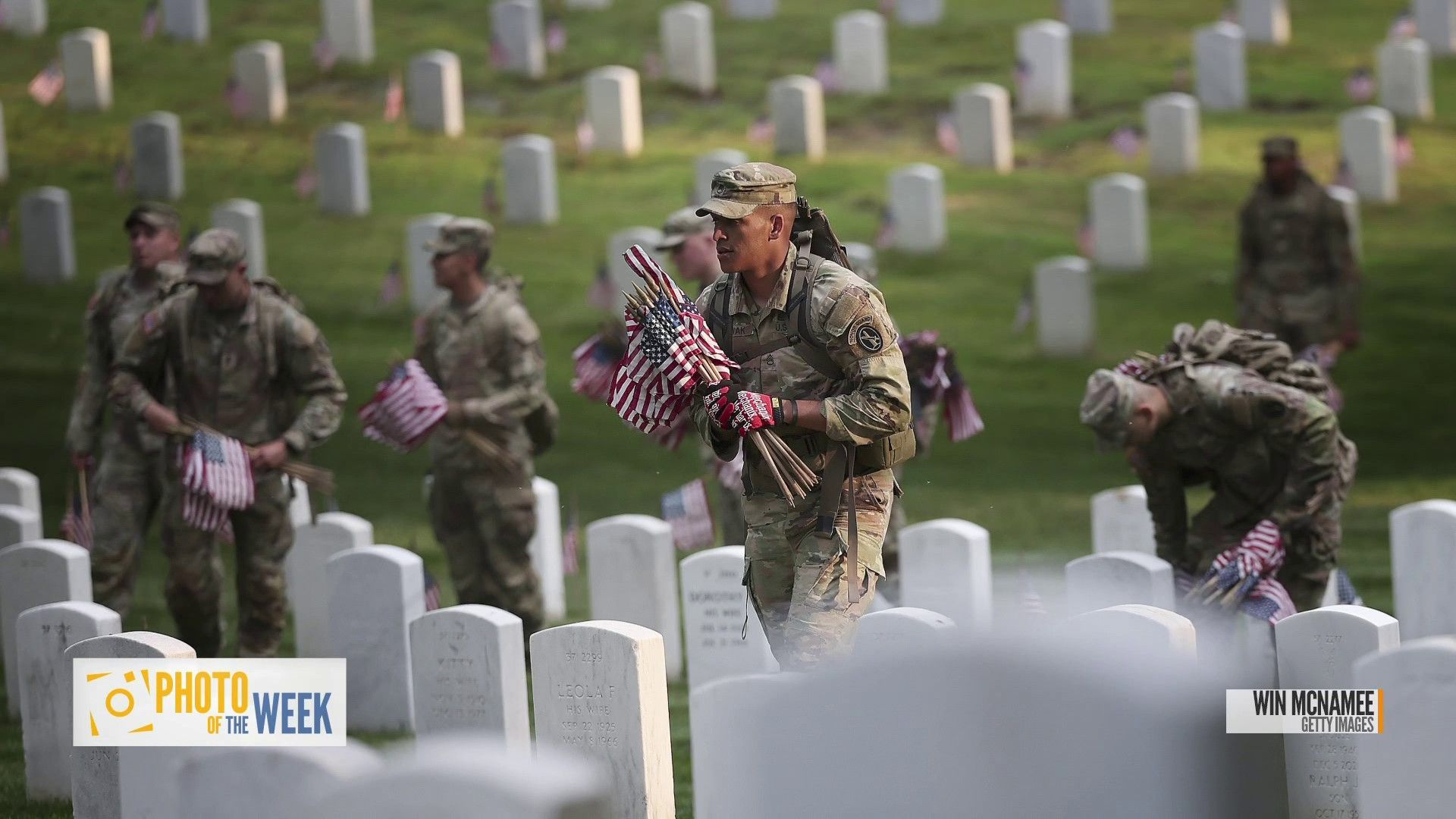 1920x1080 TODAY our #SundayTODAY photo of the week: members of the 3rd U.S. Infantry Regiment, known as the Old Guard, placing flags on the gravestones at Arlington National Cemetery ahead