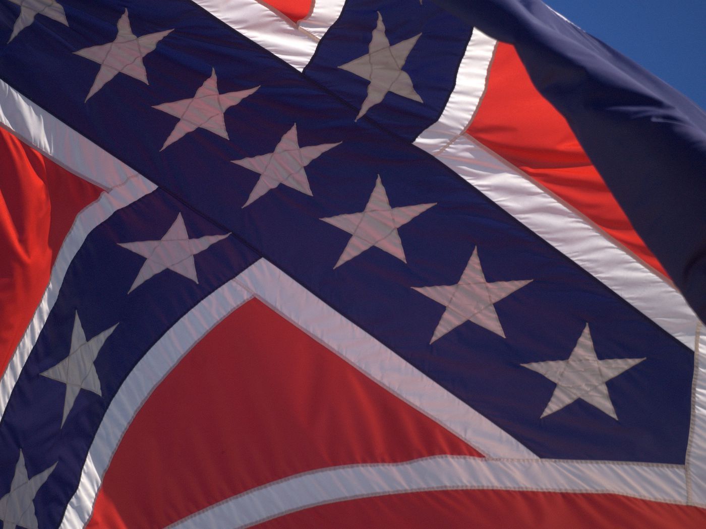 1400x1050 Georgia and Mississippi are still flying versions of the Confederate flag