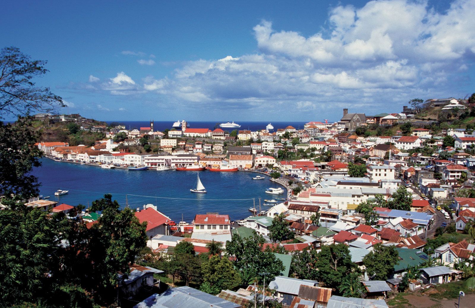 1600x1038 Grenada. History, Geography, & Points of Interest
