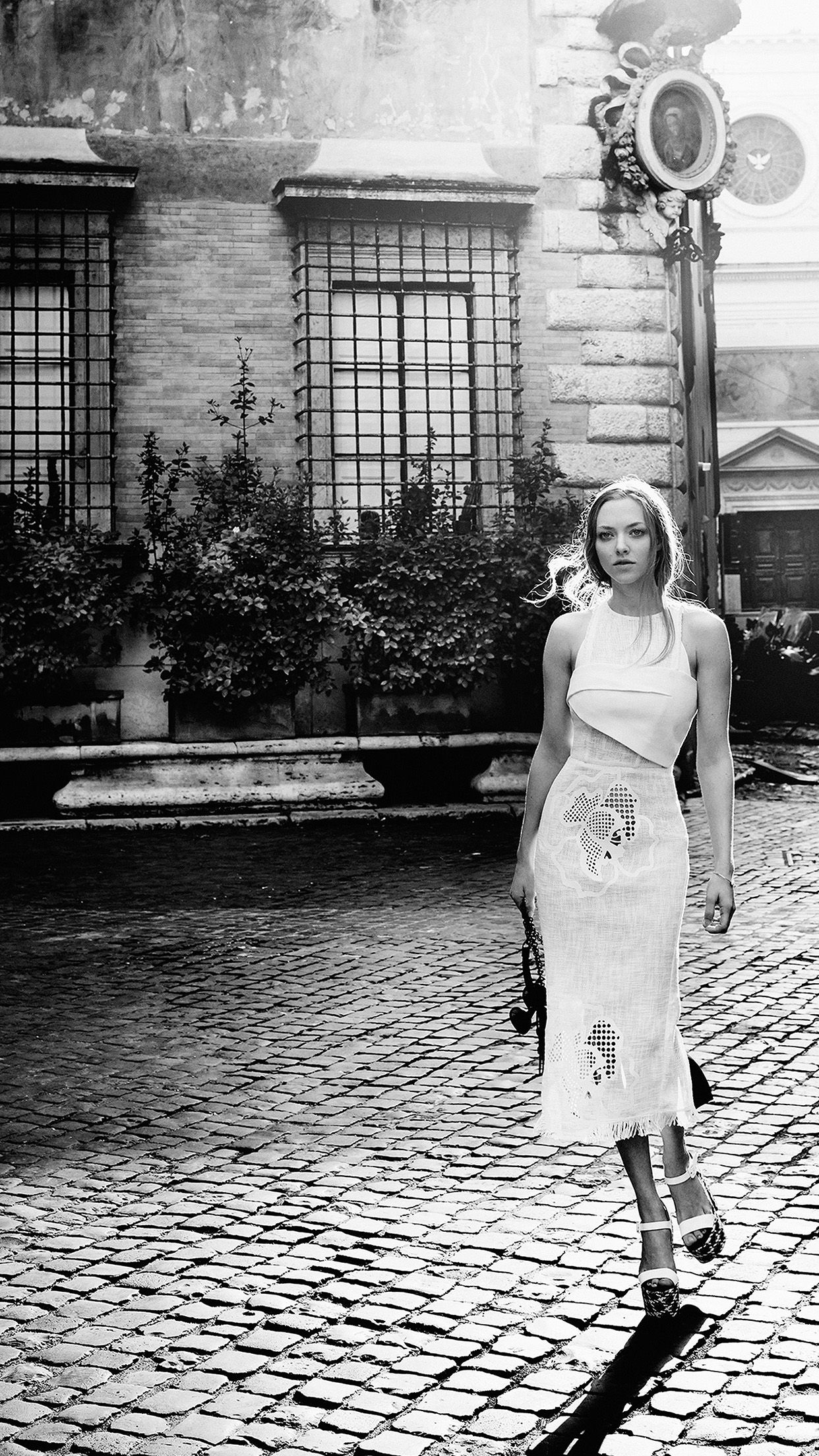 Vogue iPhone Wallpapers Top Free Vogue iPhone Backgrounds