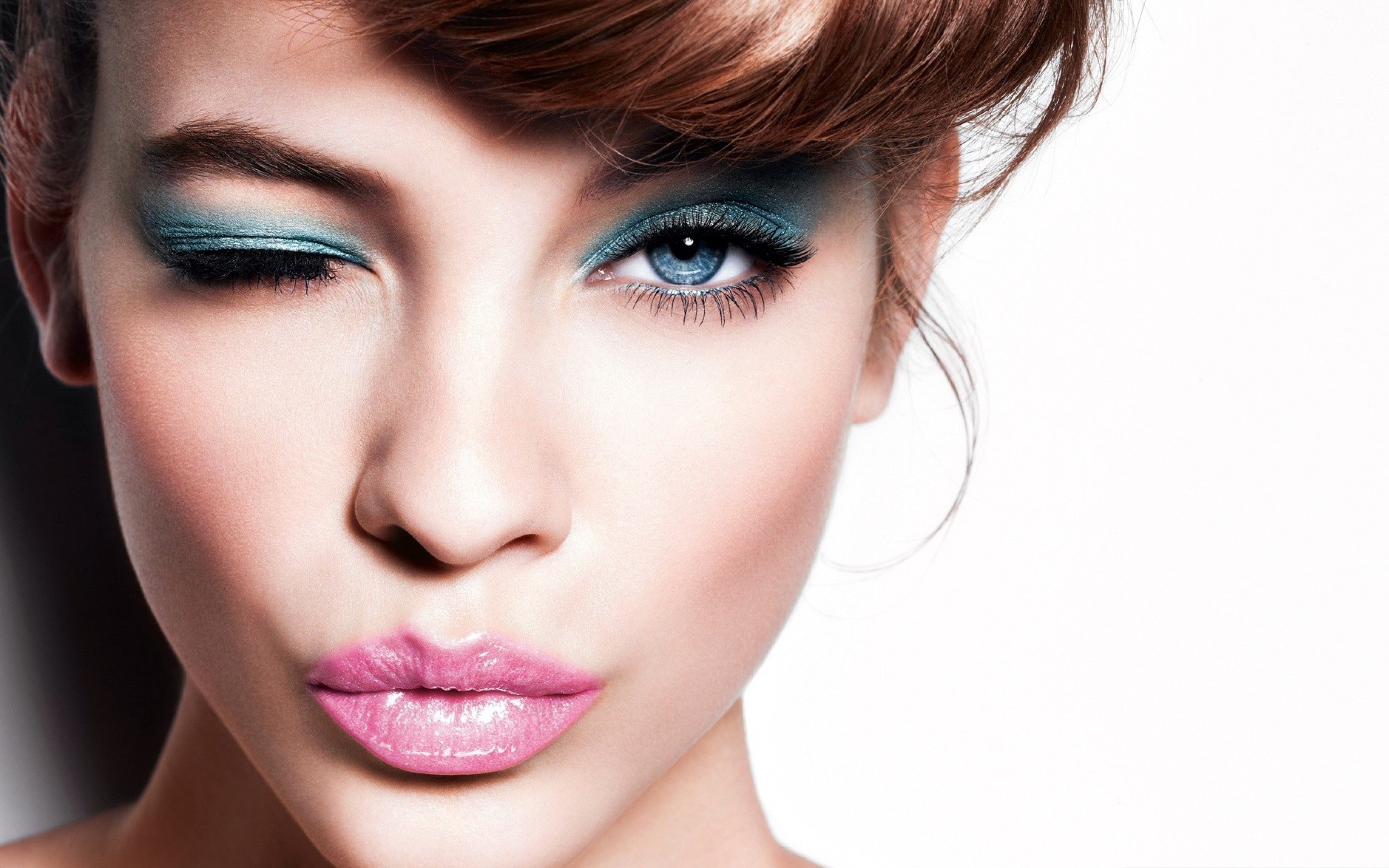 2880x1800 Oreal 4K wallpaper for your desktop or mobile screen free and easy to download