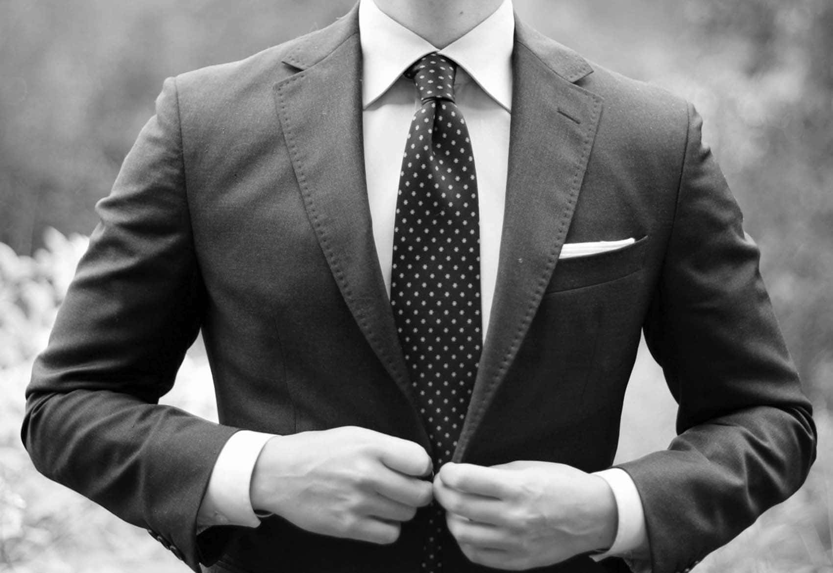 1700x1170 Men Suit Wallpaper