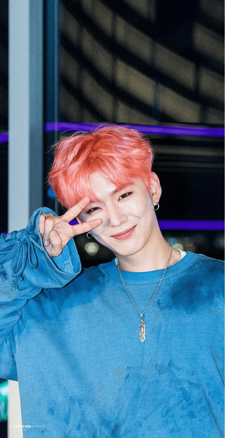 751x1458 Yoo Kihyun Wallpaper