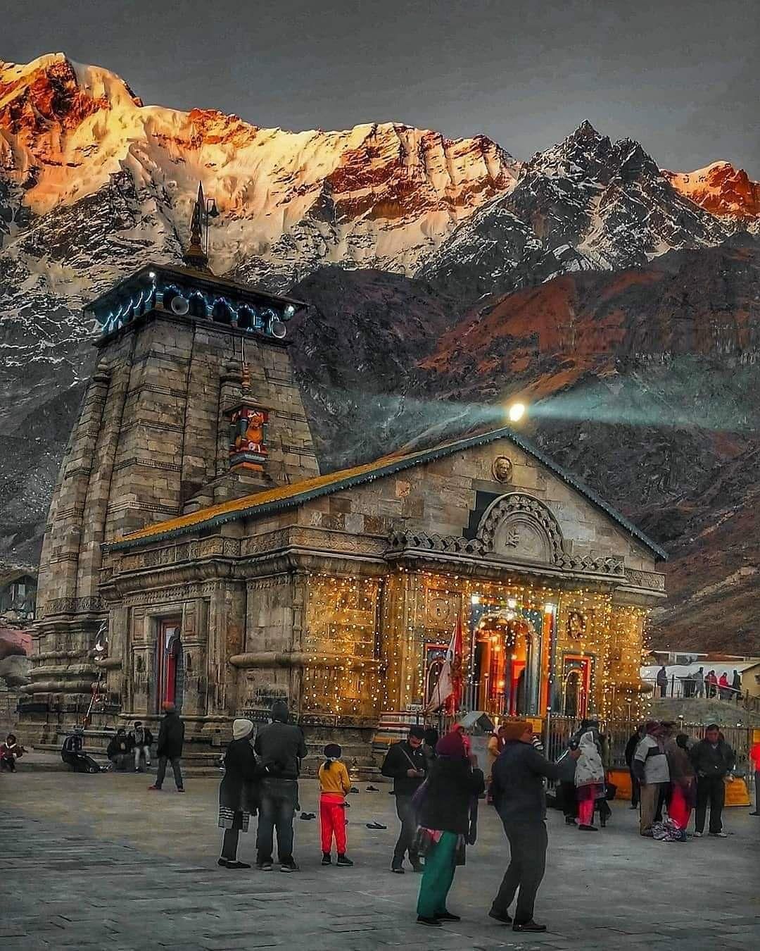 1080x1350 Kedarnath Movie Wallpaper. Temple photography, Temple india, Hindu temple