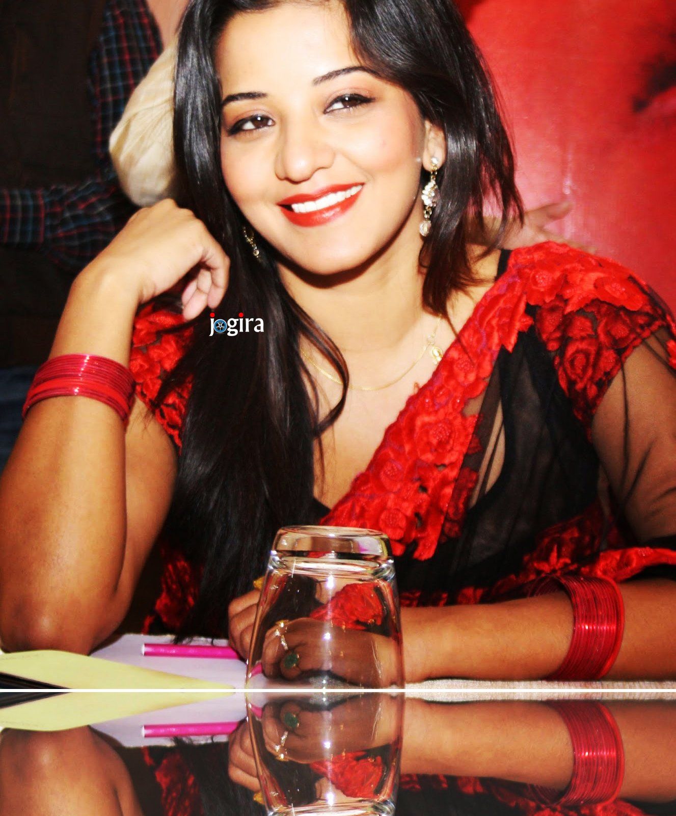 1327x1600 Bhojpuri Heroine Monalisa profile, HD Wallpaper, Photo, Image, Pics. जोगीरा