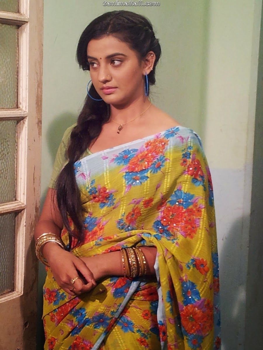 900x1200 Unseen Akshra Singh Bhojpuri Actress. Bhojpuri Actor , Actress Movie Wallpapper. Bhojpuri actress, Actresses, Beautiful face image