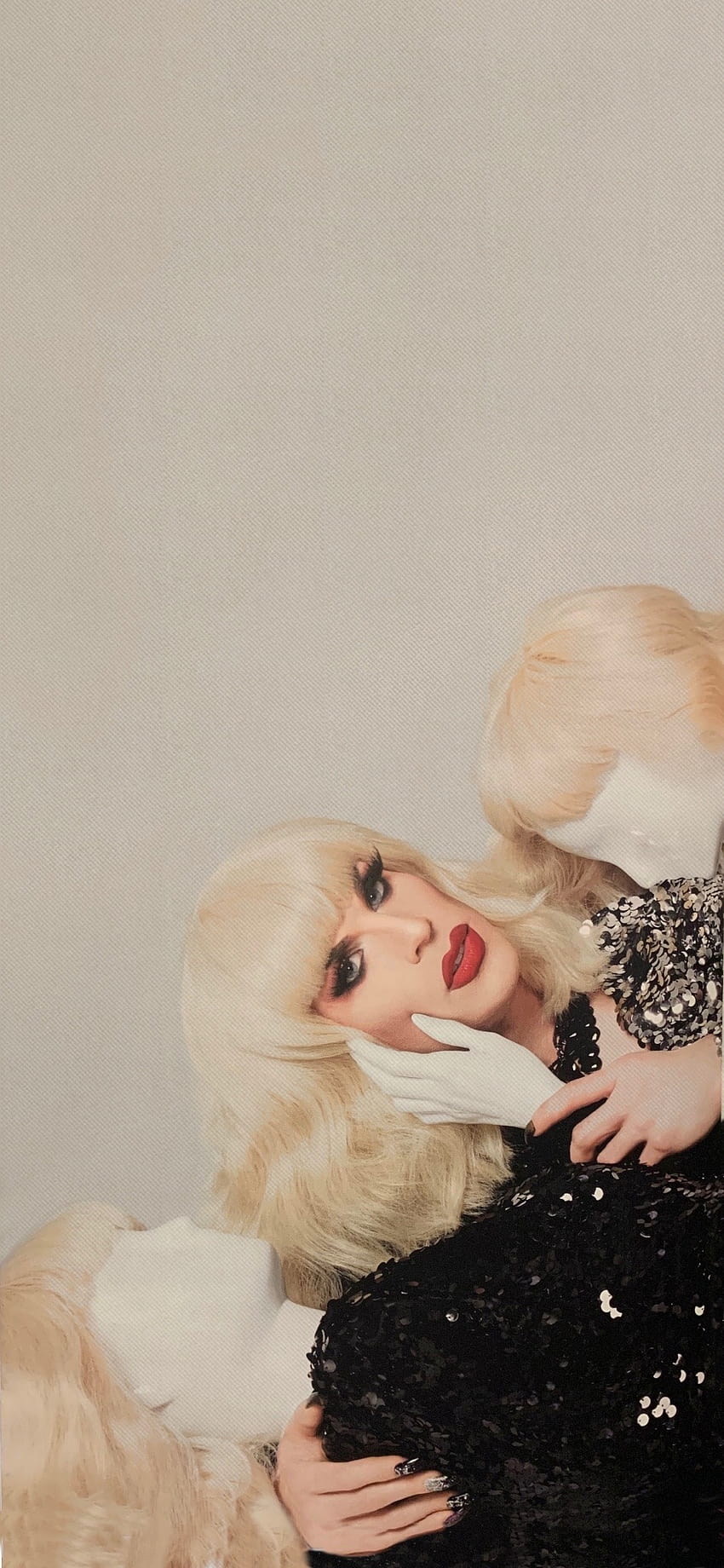 850x1840 Trixie and katya HD wallpaper