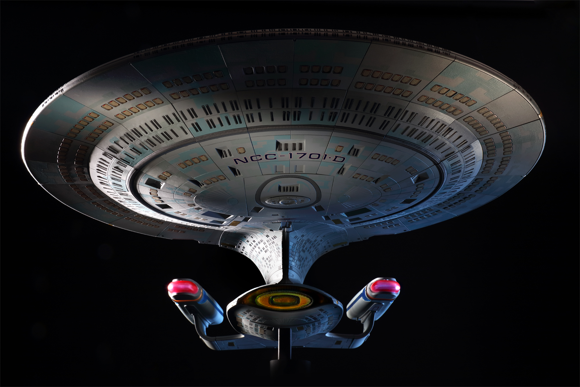 2000x1333 U.S.S. Enterprise NCC 1701 D Is Ready For Assembly