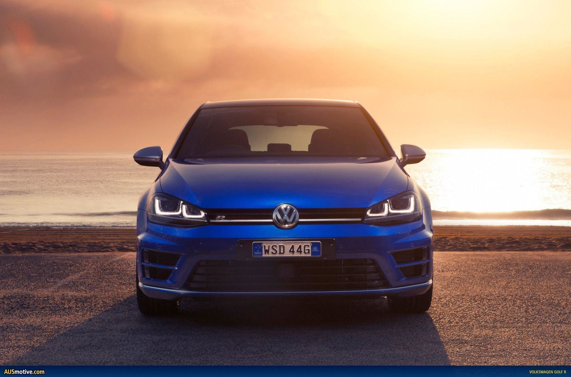 2000x1320 Golf 6 R Wallpaper