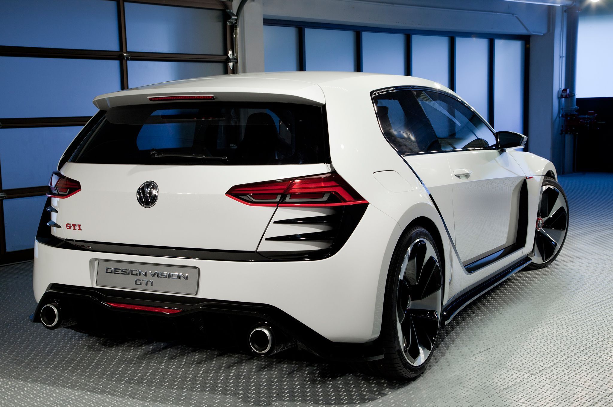 2048x1360 Golf 8 Wallpaper