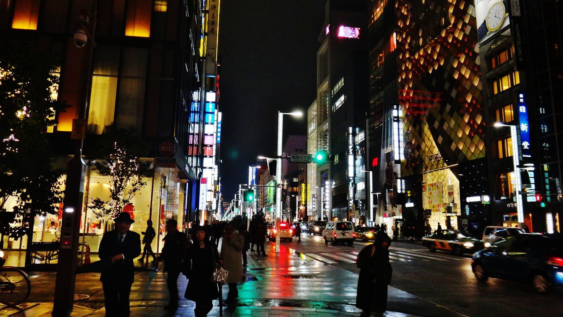 1920x1080 29. Ginza at night