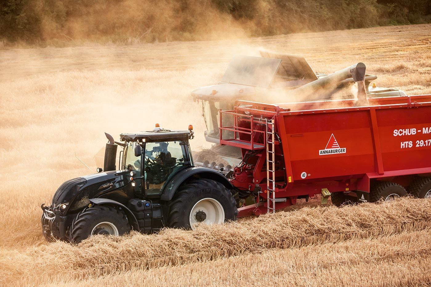 1400x933 Download Latest HD Wallpaper of, Vehicles, Valtra