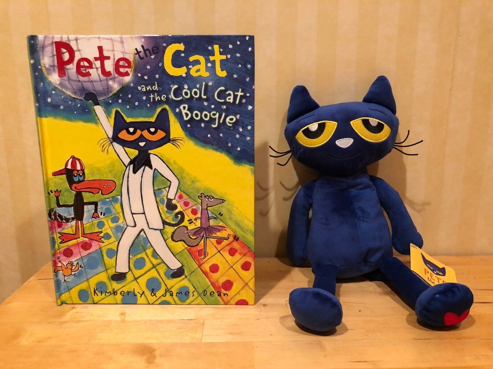 1600x1200 Set of 2: Pete the Cat and the Cool Cat Boogie + Stuffed Animal Pete the Cat
