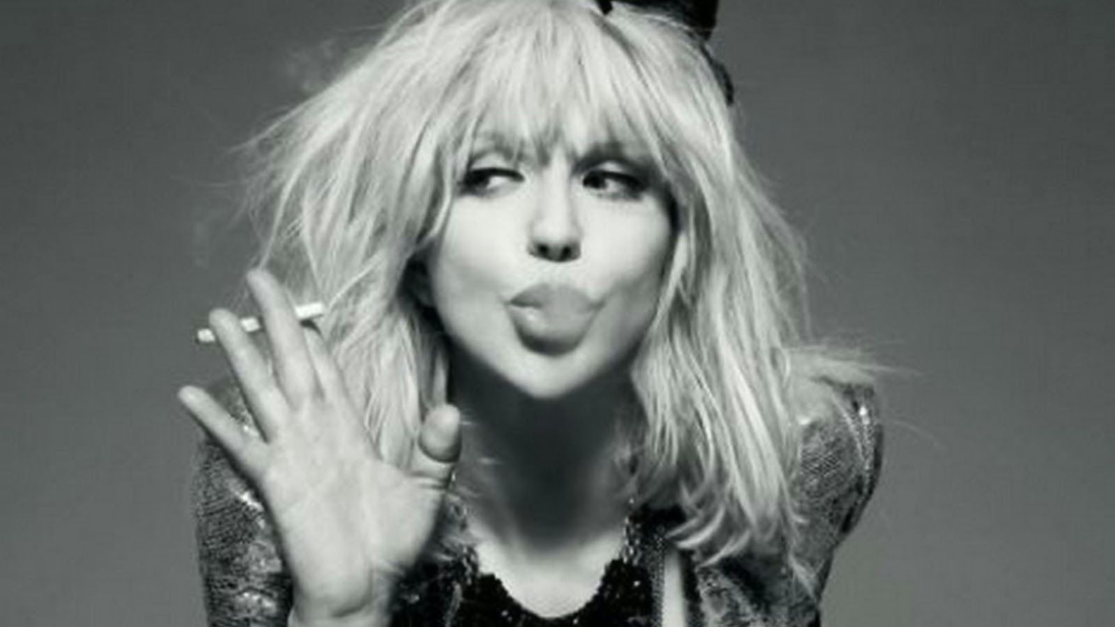 1600x900 Lana Del Rey Taps Courtney Love As Opening Act!